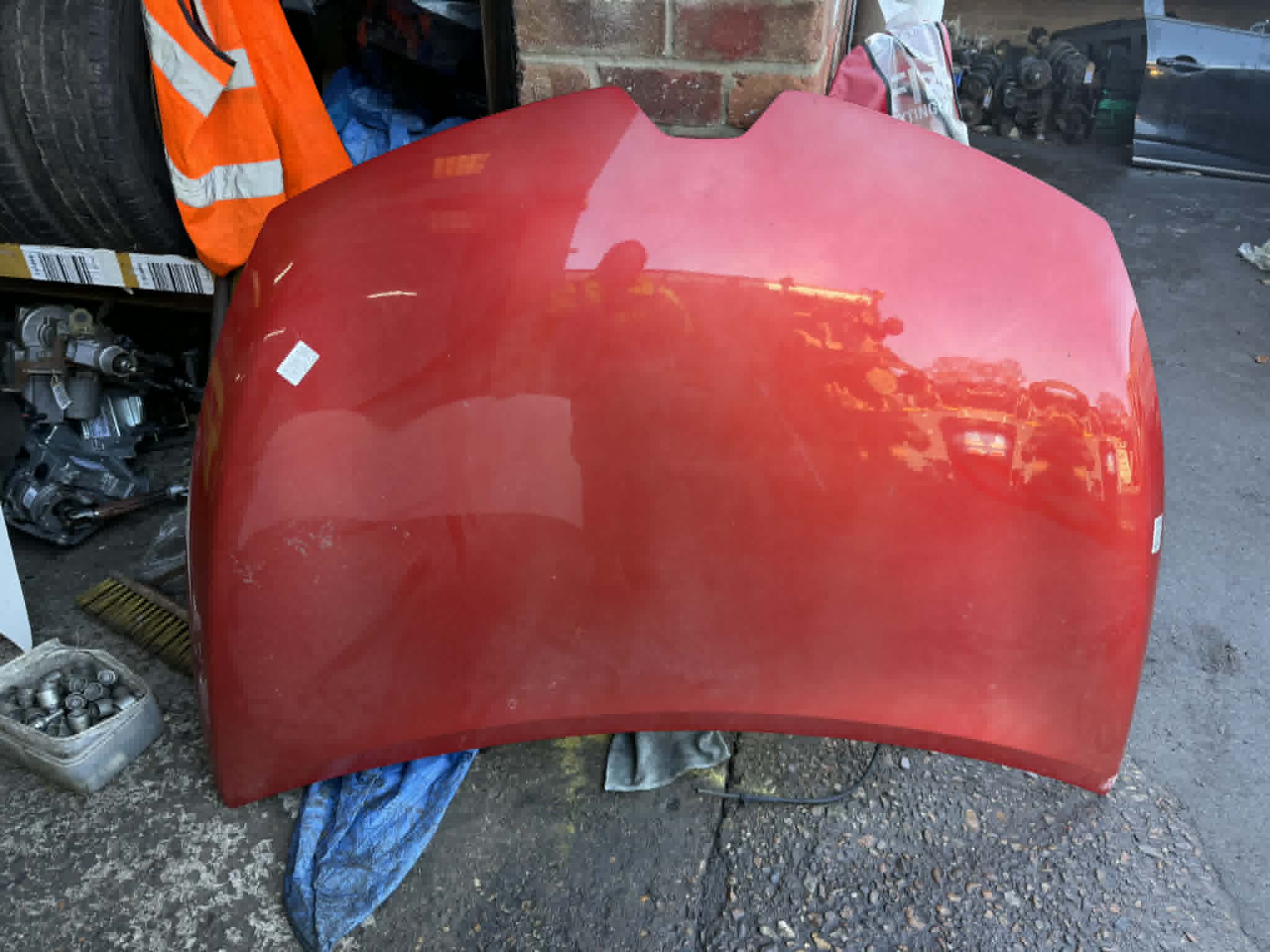Thumb 10 Renault Clio MK4 2013-2019 Front Bonnet RED Tennp Damaged