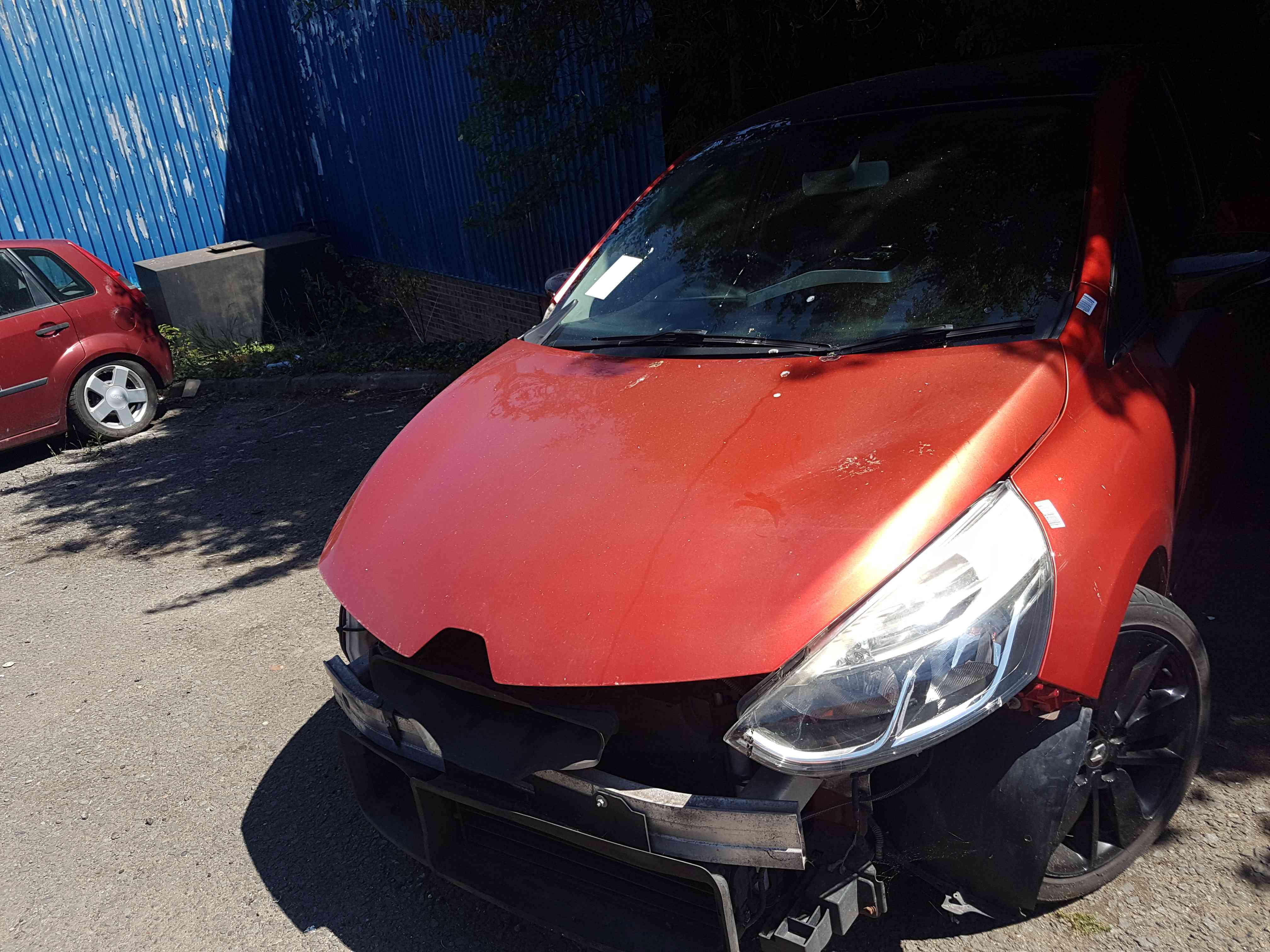 Thumb 2 Renault Clio MK4 2013-2019 Front Bonnet RED Tennp Some Damage