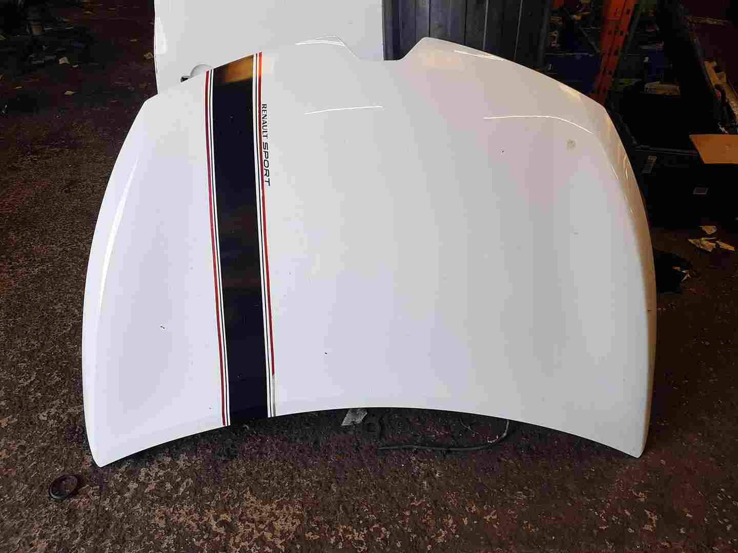 Renault Clio MK4 2013-2019 Front Bonnet ov369 white 