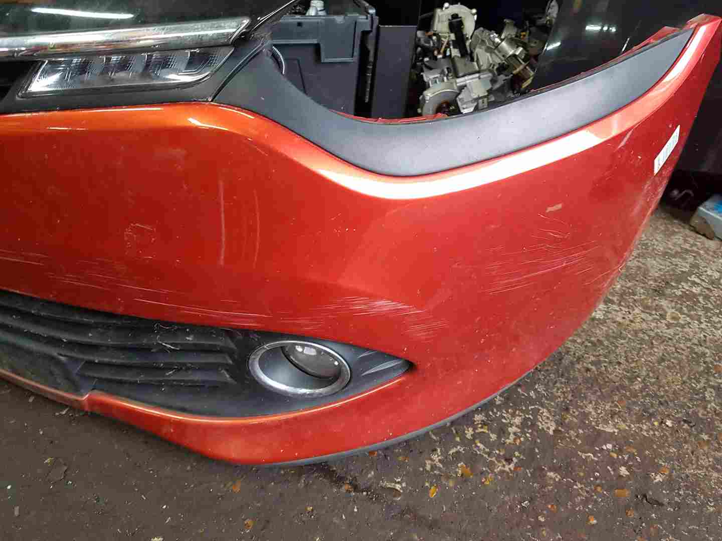 Thumb 2 Renault Clio MK4 2013-2019 Front Bumper RED Tennp