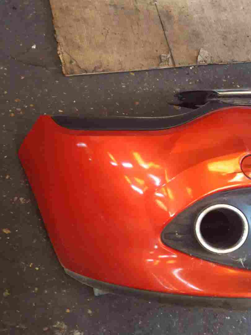 Thumb 7 Renault Clio MK4 2013-2019 Front Bumper RED Tennp Soime Damage