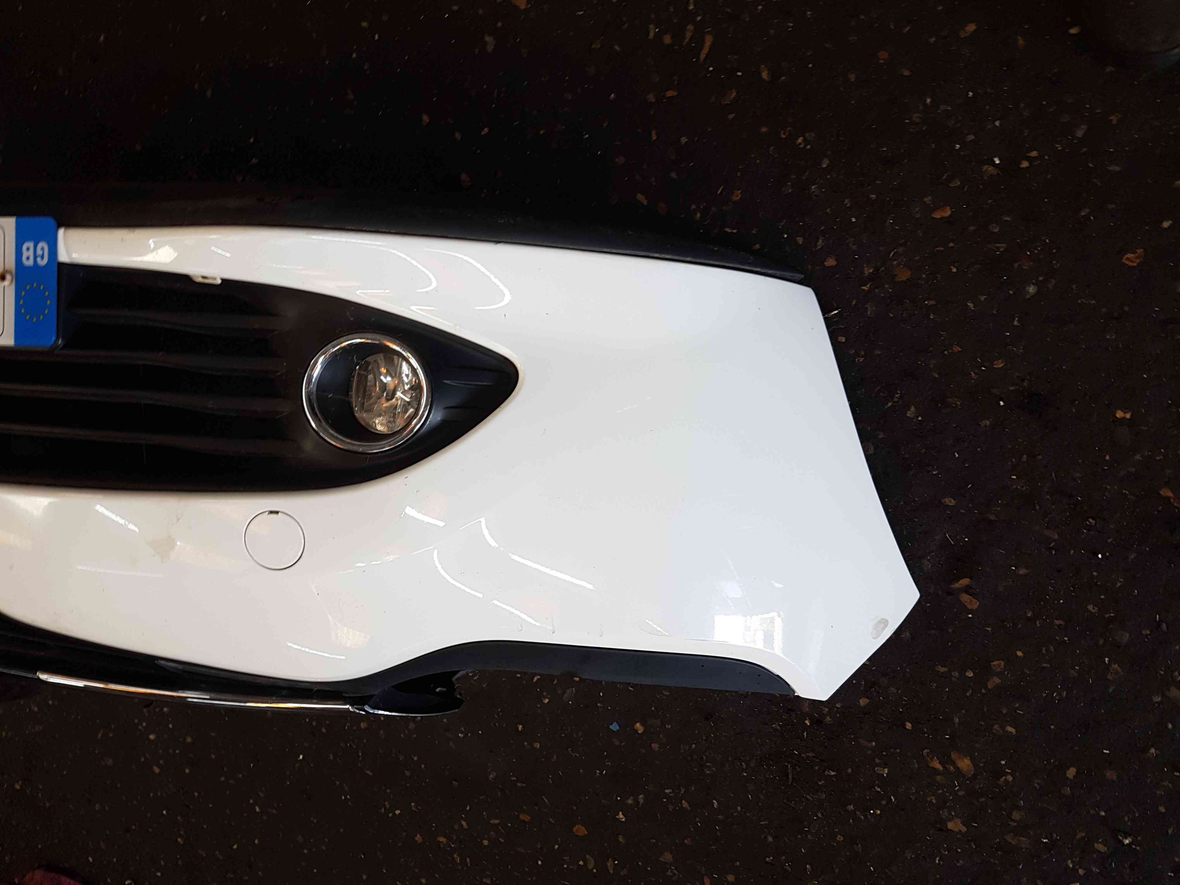 Thumb 5 Renault Clio MK4 2013-2019 Front Bumper White Ov369