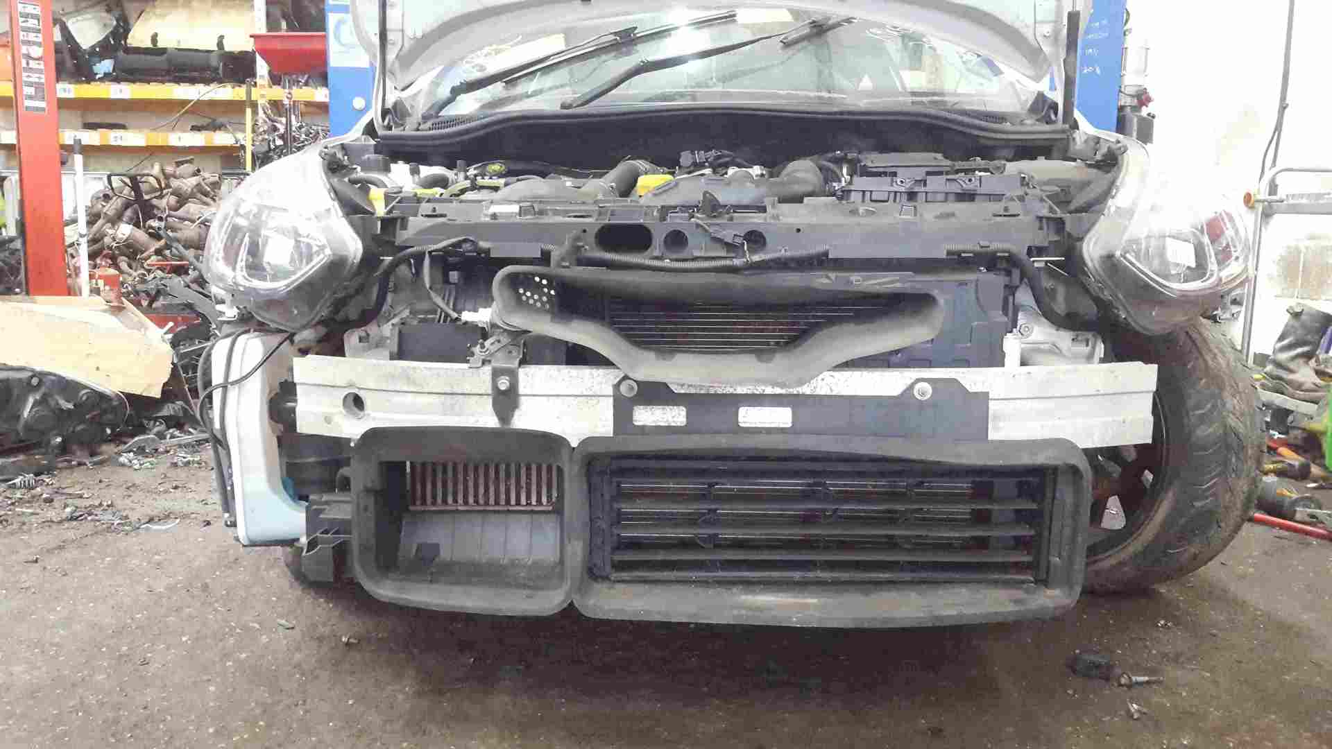 Thumb 3 Renault Clio MK4 2013-2019 Front End Bumper Headlights Bonnet Wings White OV369
