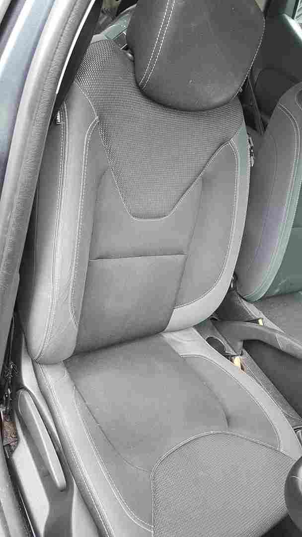 Thumb 2 Renault Clio MK4 2013-2019 Front Seats Chairs Ns Os Driver Passenger