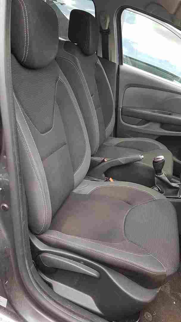 Thumb 4 Renault Clio MK4 2013-2019 Front Seats Chairs Ns Os Driver Passenger