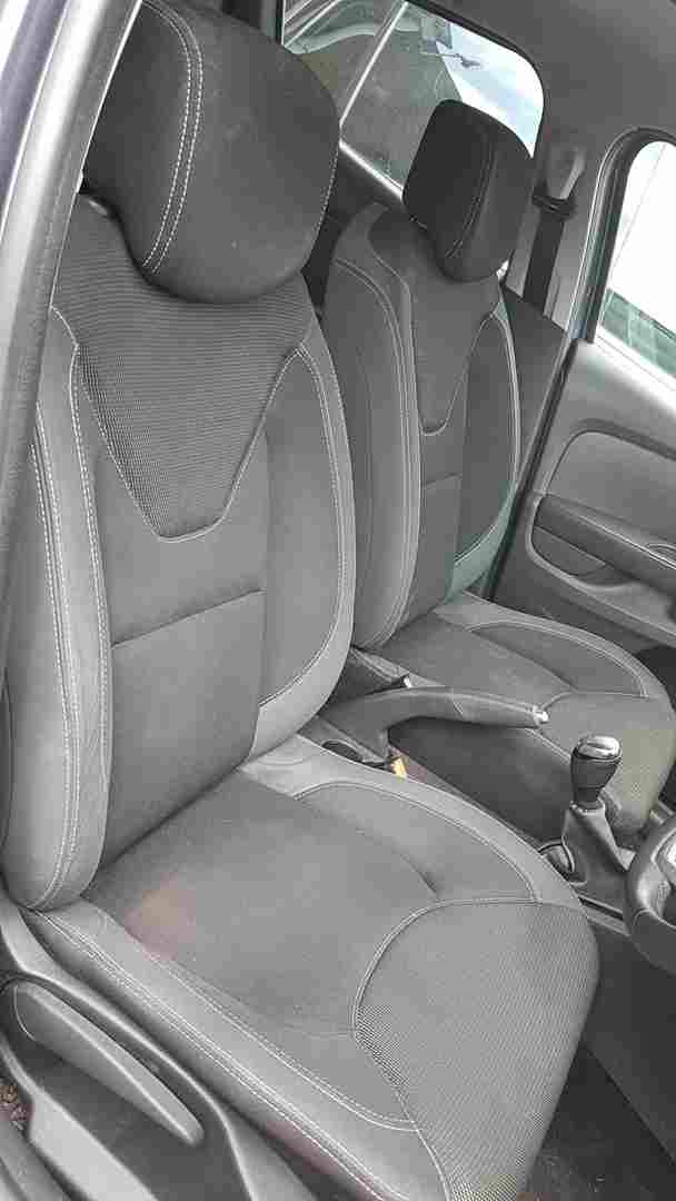Thumb 6 Renault Clio MK4 2013-2019 Front Seats Chairs Ns Os Driver Passenger