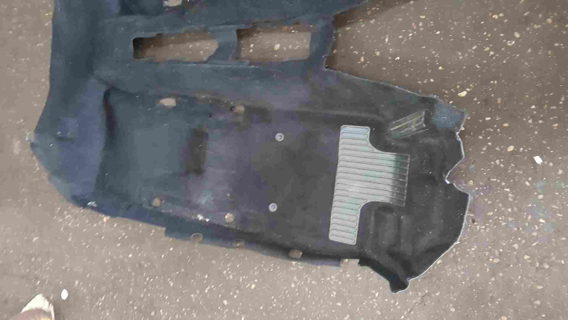Thumb 2 Renault Clio MK4 2013-2019 Full Carpet Black 5 Door 