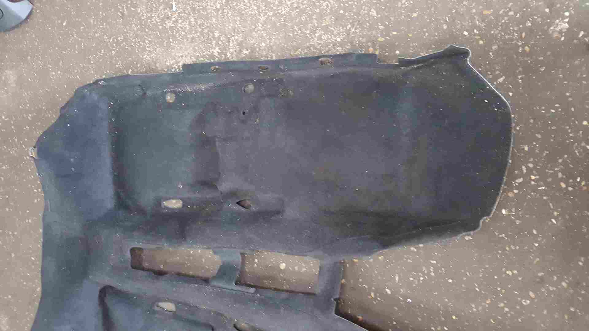 Thumb 3 Renault Clio MK4 2013-2019 Full Carpet Black 5 Door 