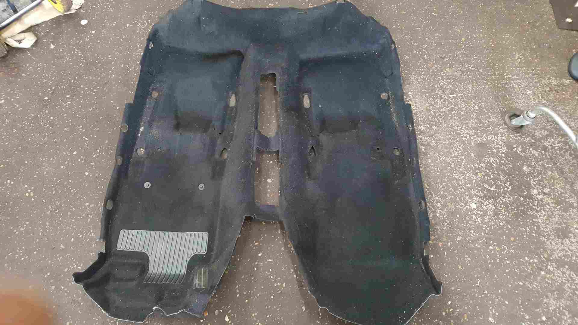 Renault Clio MK4 2013-2019 Full Carpet Black 5 Door 