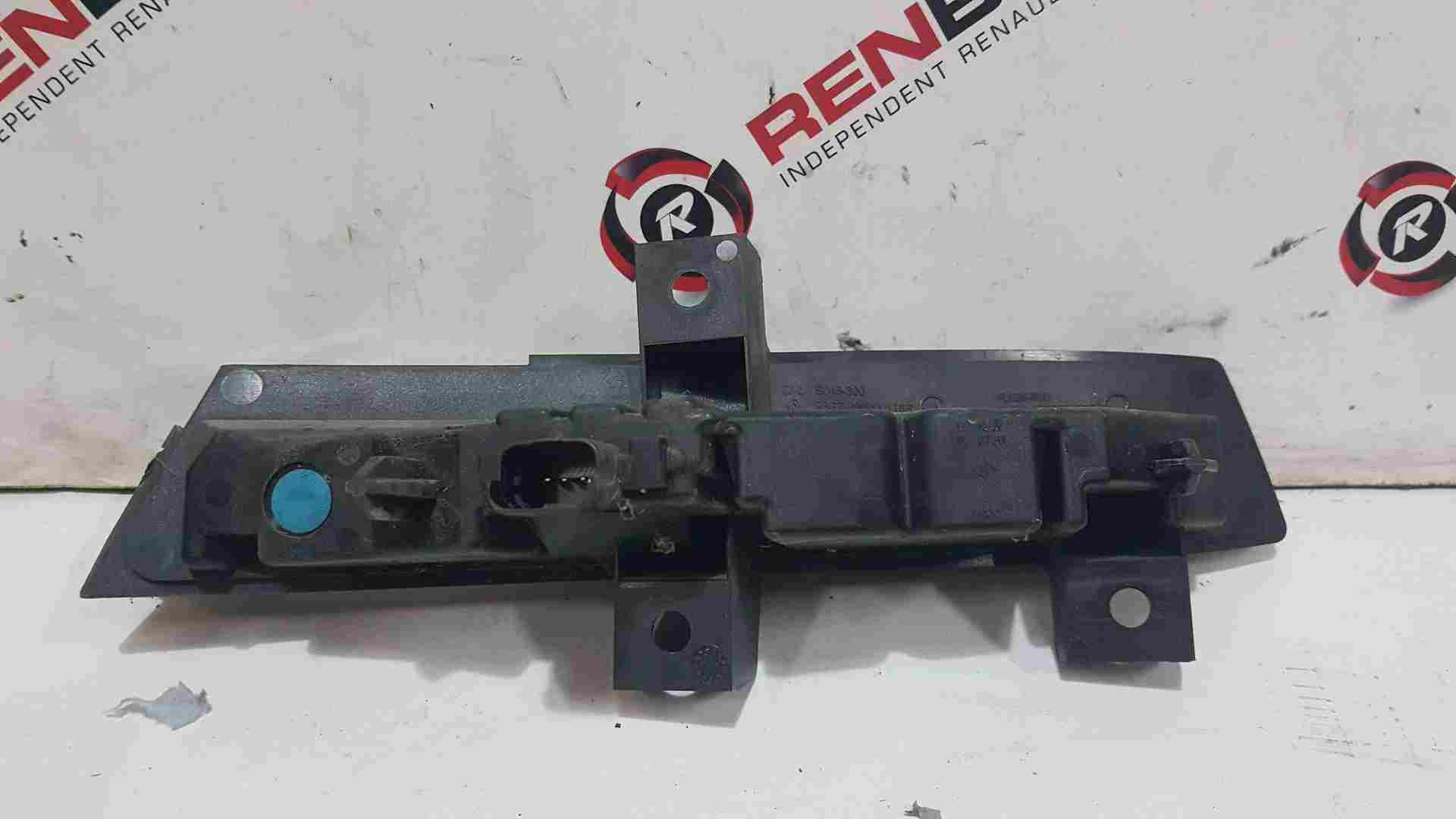 Thumb 4 Renault Clio MK4 2013-2019 Gt Line Drivers OSF Front DAY Time Running Light