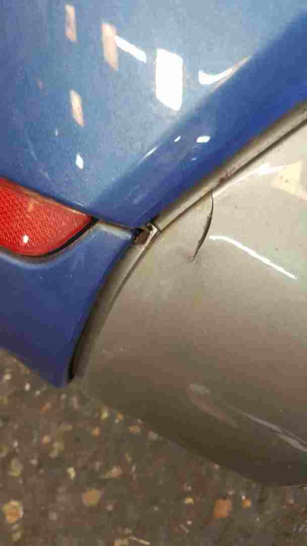 Thumb 4 Renault Clio MK4 2013-2019 Gt Line Rear Bumper + Defuser Blue Ternt + Sensors