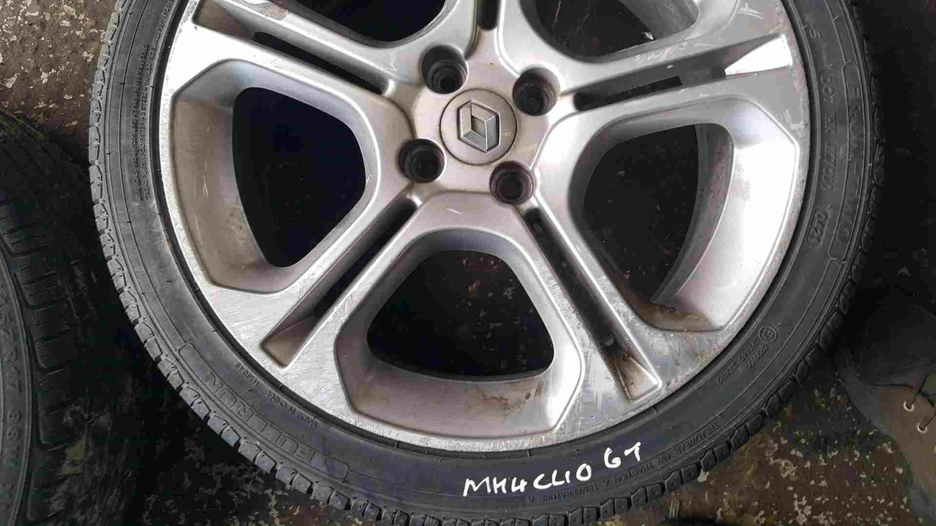 Thumb 2 Renault Clio MK4 2013-2019 Gt Sport Alloy Wheel x1 3/5 205 45 17 