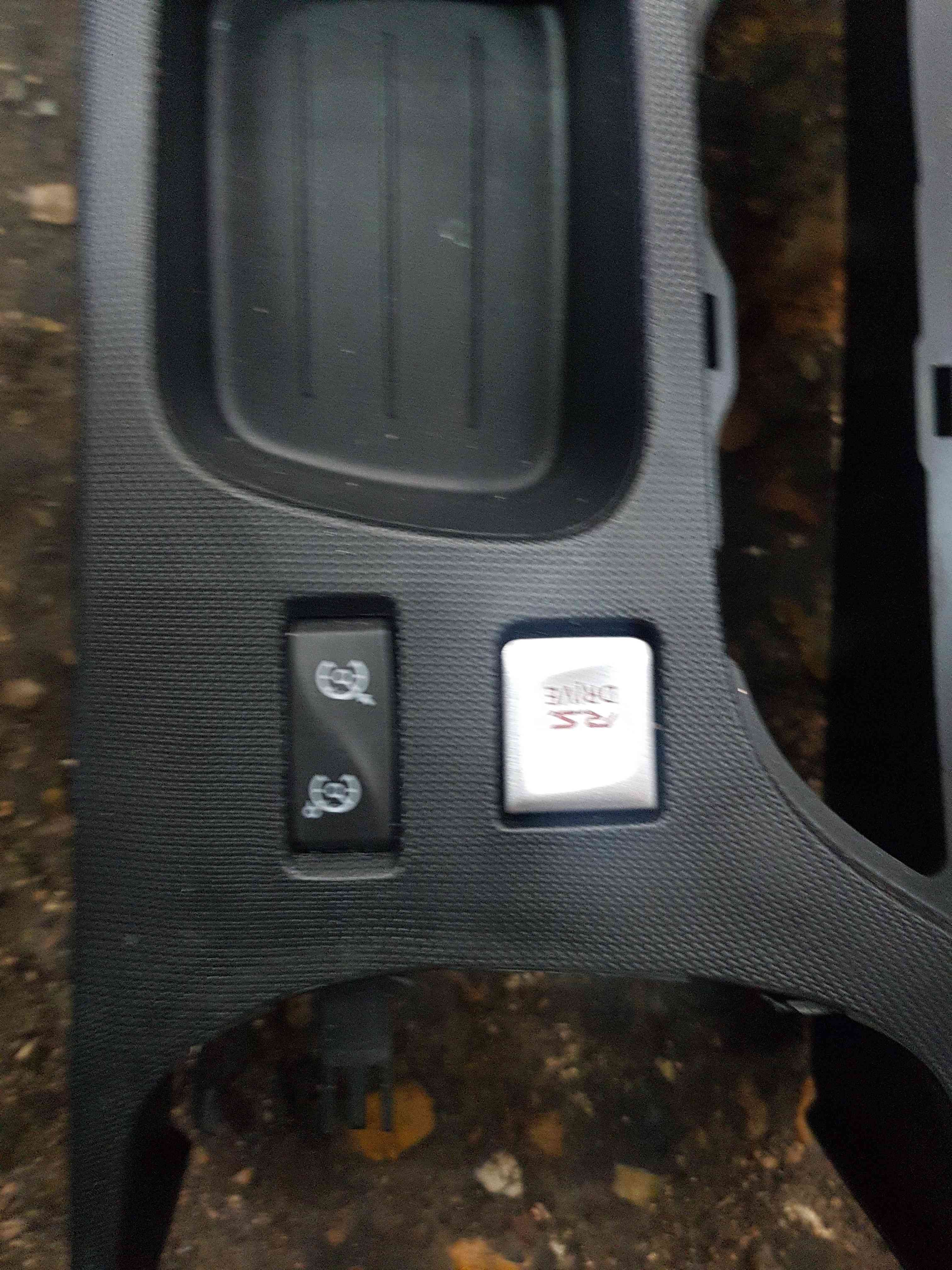 Thumb 4 Renault Clio MK4 2013-2019 Gt Sport Centre Console Trim Plastic Rs Drive Button