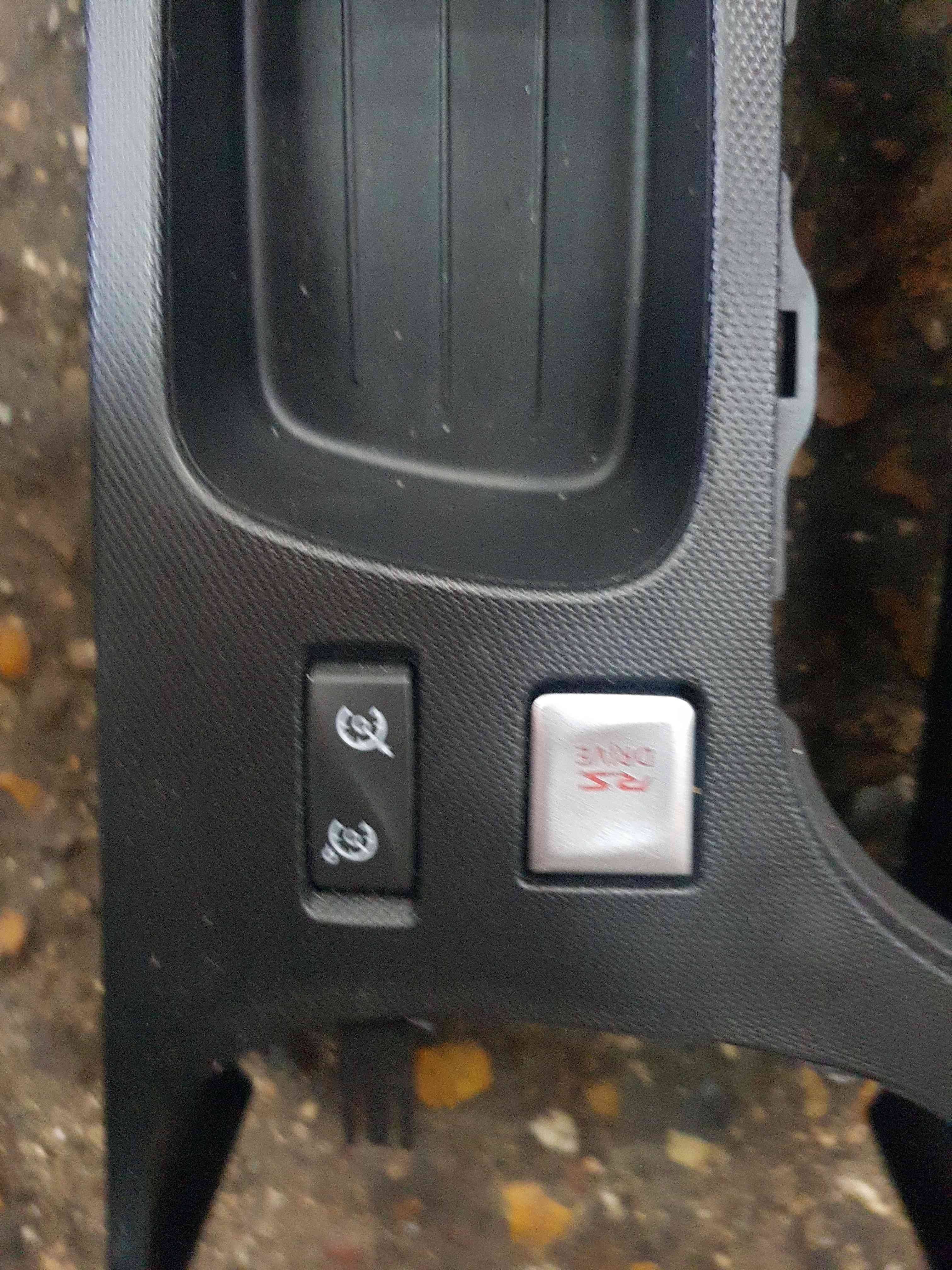 Thumb 5 Renault Clio MK4 2013-2019 Gt Sport Centre Console Trim Plastic Rs Drive Button