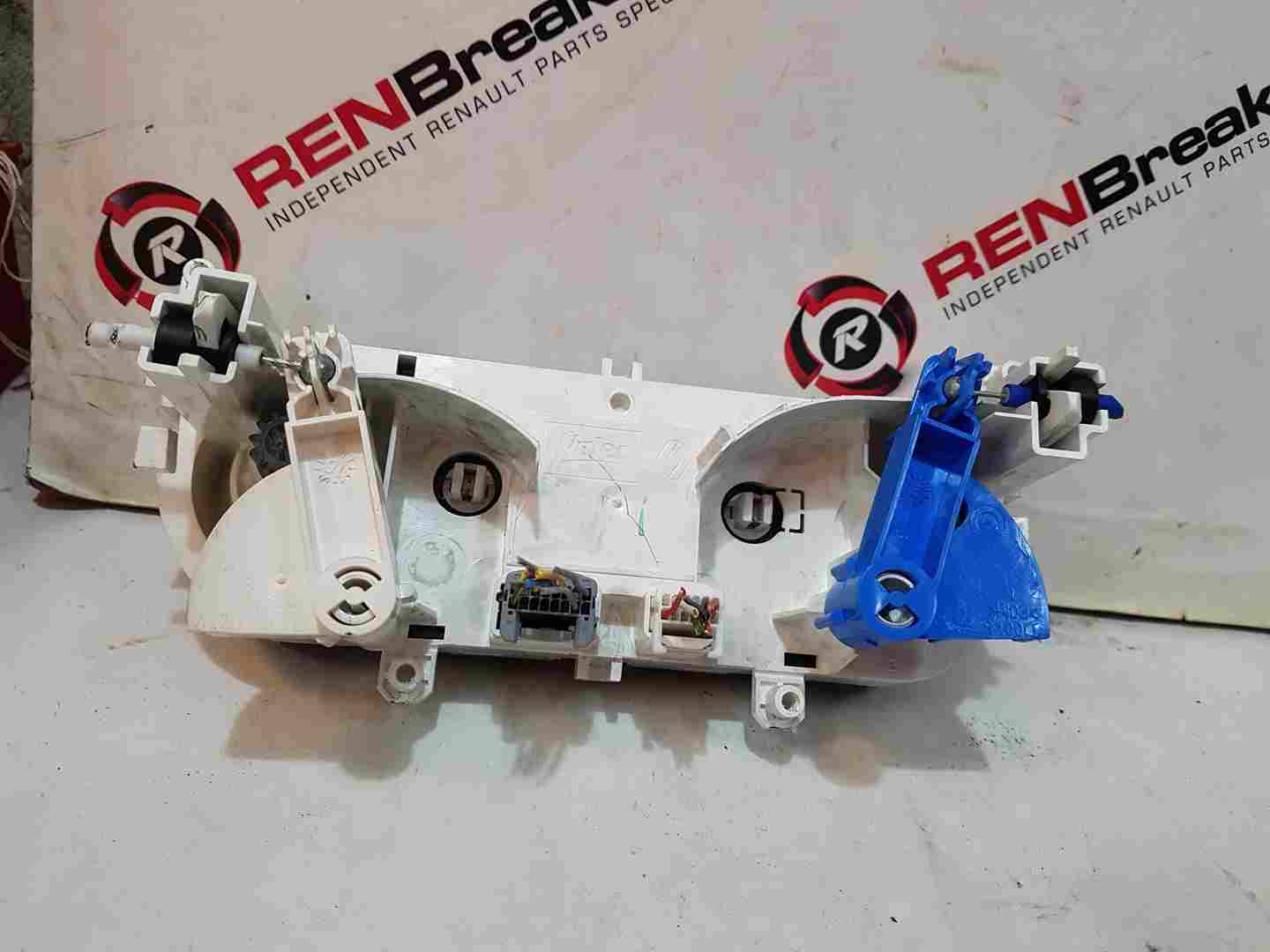Thumb 4 Renault Clio MK4 2013-2019 Heater Controls Dials Unit Ac 272703704R
