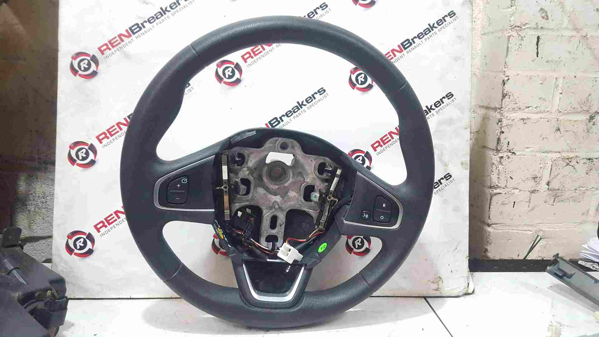 Renault Clio MK4 2013-2019 Multifunction Steering Wheel Cruise Control Voice
