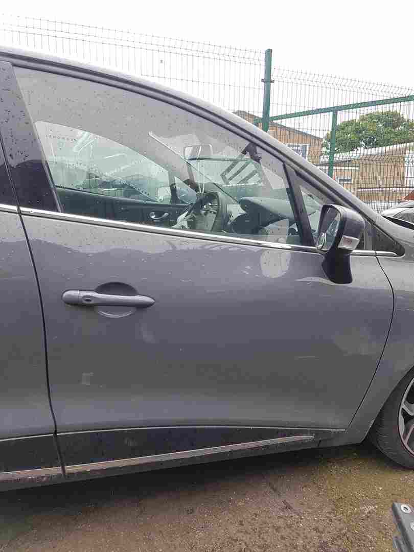 Thumb 3 Renault Clio MK4 2013-2019 OSR Door Driver Rear Ovkpw Grey Urban