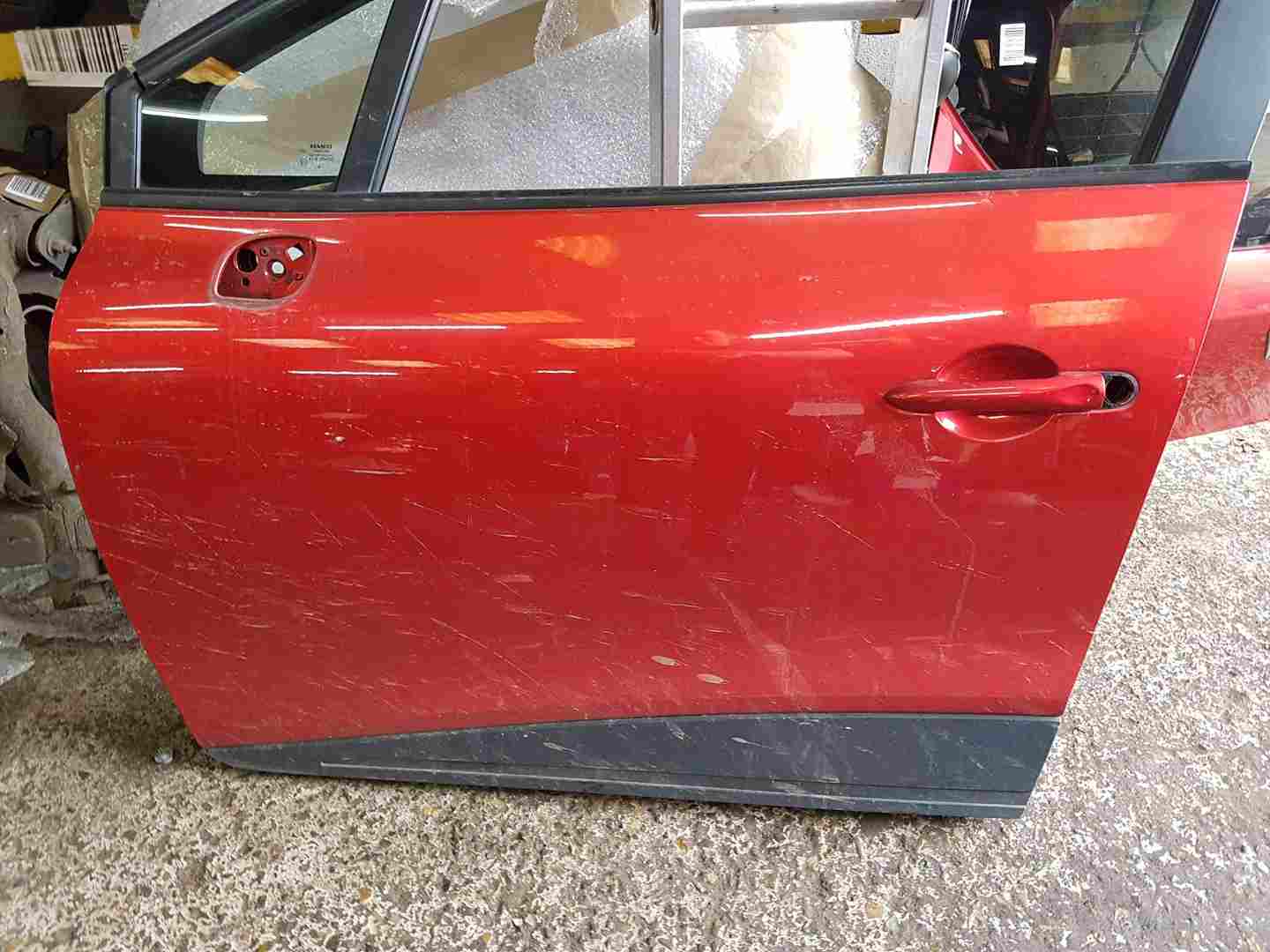 Thumb 2 Renault Clio MK4 2013-2019 Passenger NSF Front Door RED Tennp