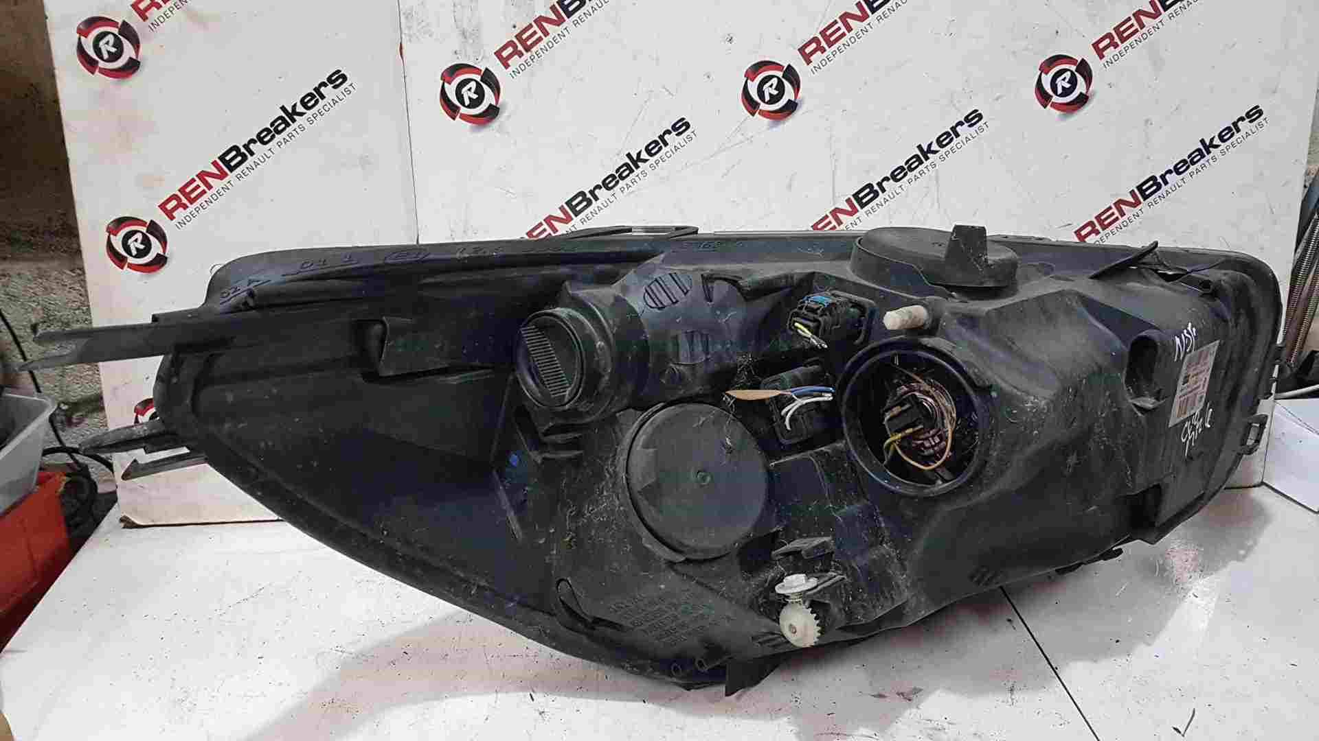 Thumb 8 Renault Clio MK4 2013-2019 Passenger NSF Front Headlight Spares 260606688R