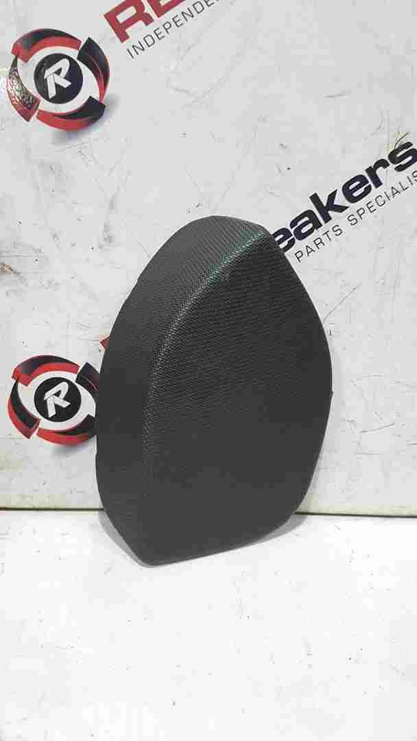 Thumb 4 Renault Clio MK4 2013-2019 Passenger NSR Rear Boot Panel Trim Light 849230273R