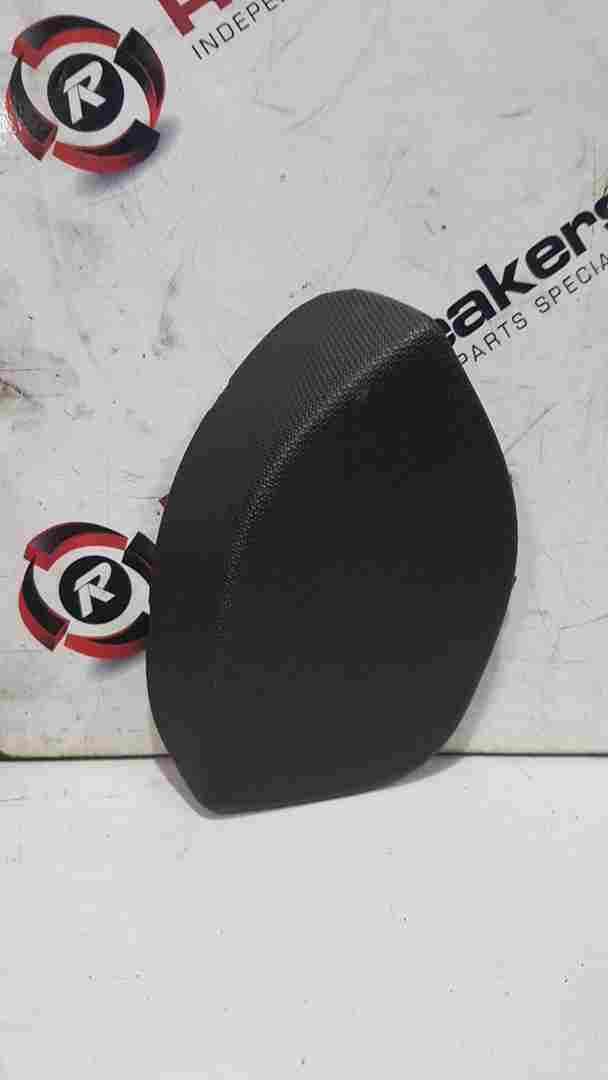 Renault Clio MK4 2013-2019 Passenger NSR Rear Boot Panel Trim Light 849230273R