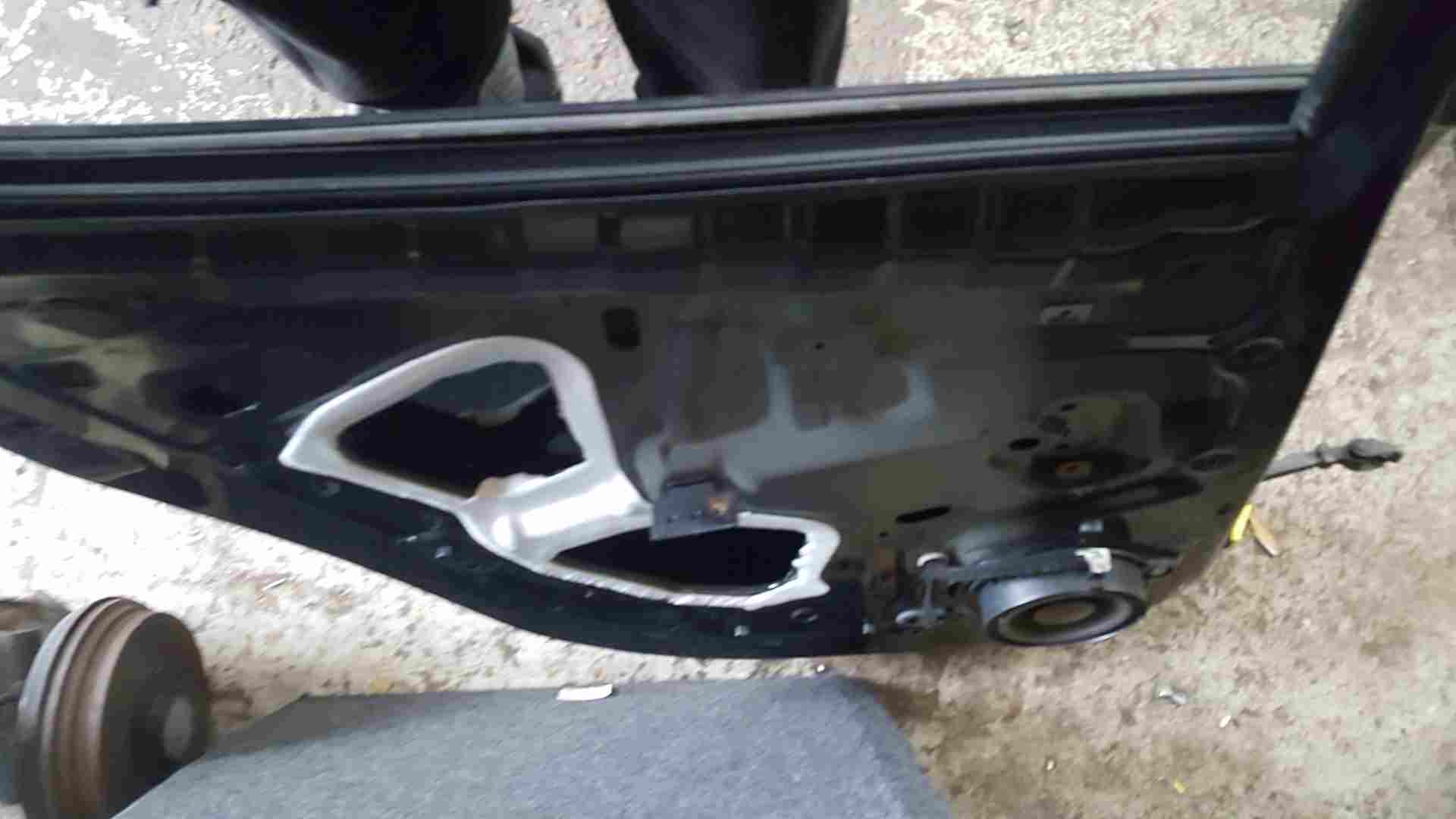 Thumb 4 Renault Clio MK4 2013-2019 Passenger NSR Rear Door Black Tegne Keyed