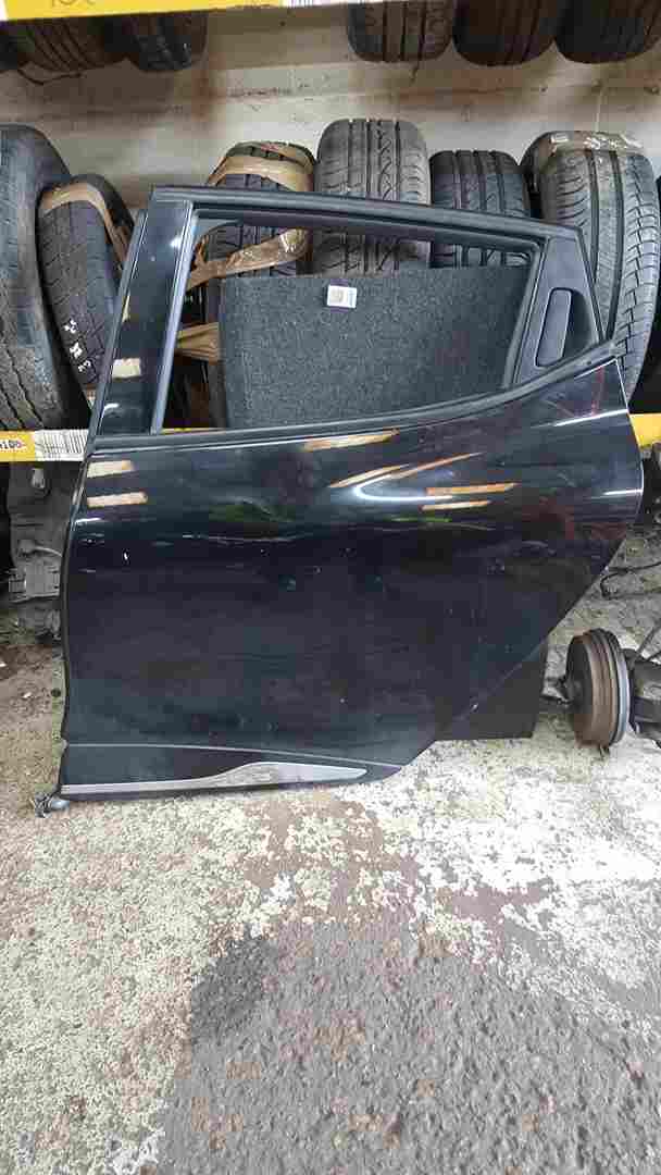 Renault Clio MK4 2013-2019 Passenger NSR Rear Door Black Tegne Keyed
