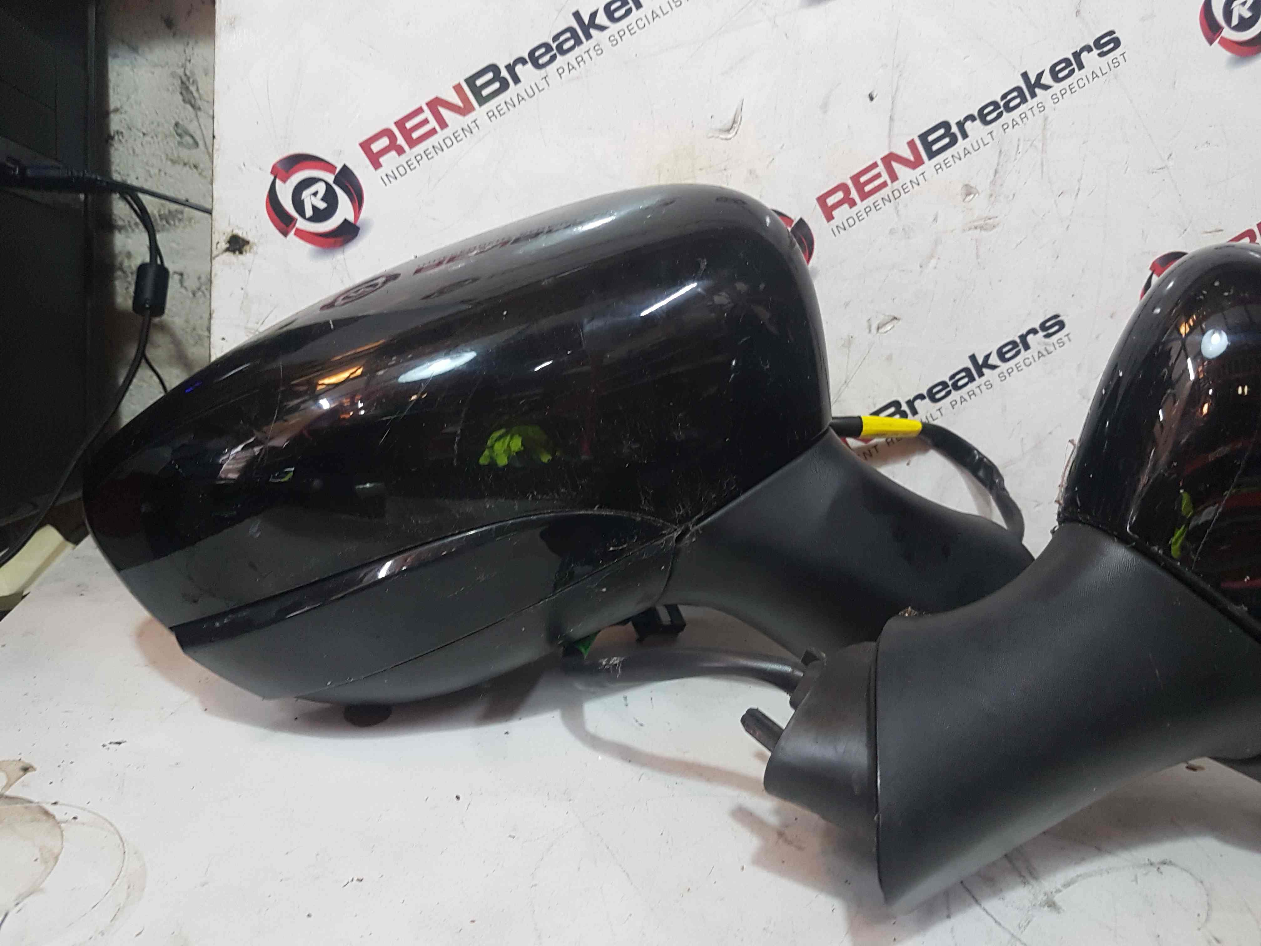 Thumb 3 Renault Clio MK4 2013-2019 Passenger Ns Os Wing Mirror Black Repeaters Folding 
