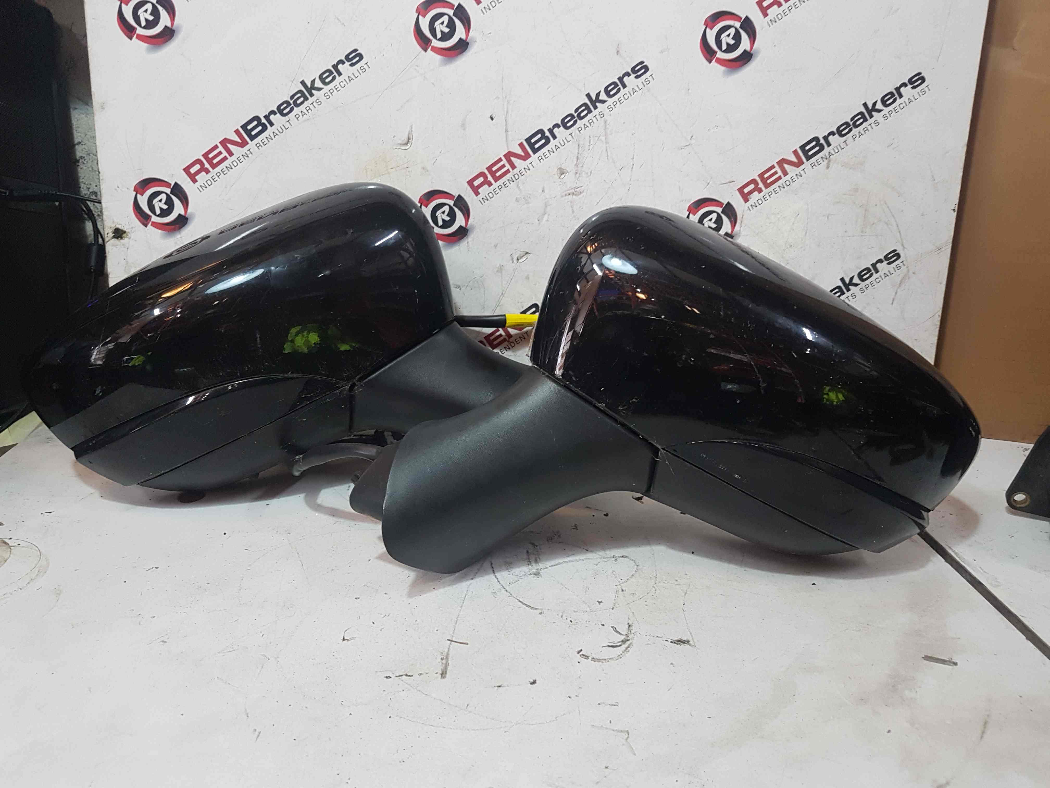 Renault Clio MK4 2013-2019 Passenger Ns Os Wing Mirror Black Repeaters Folding 