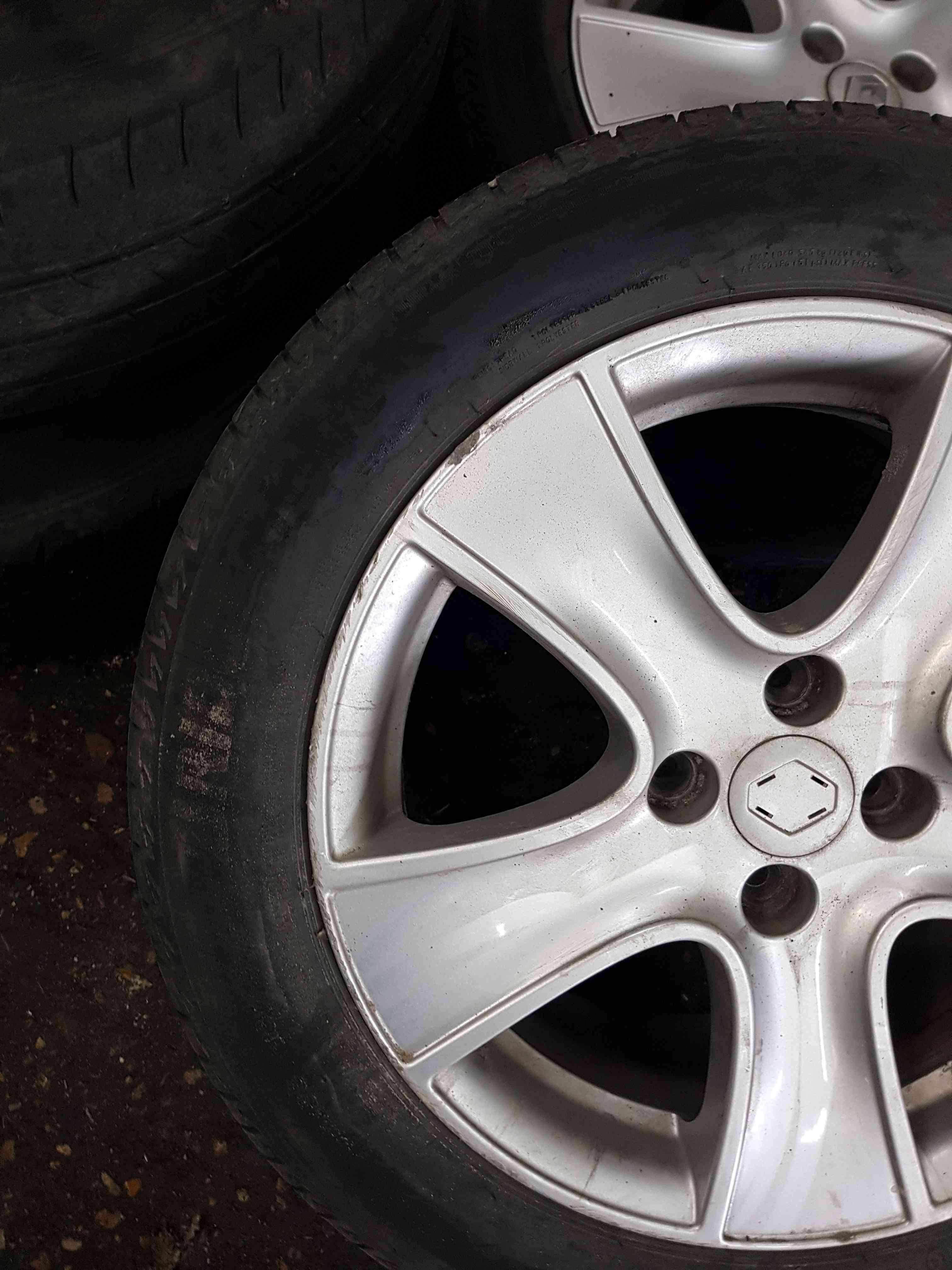 Thumb 3 Renault Clio MK4 2013-2019 Passion Alloy Wheel + Tyre 195 55 16 6Mm 3/5