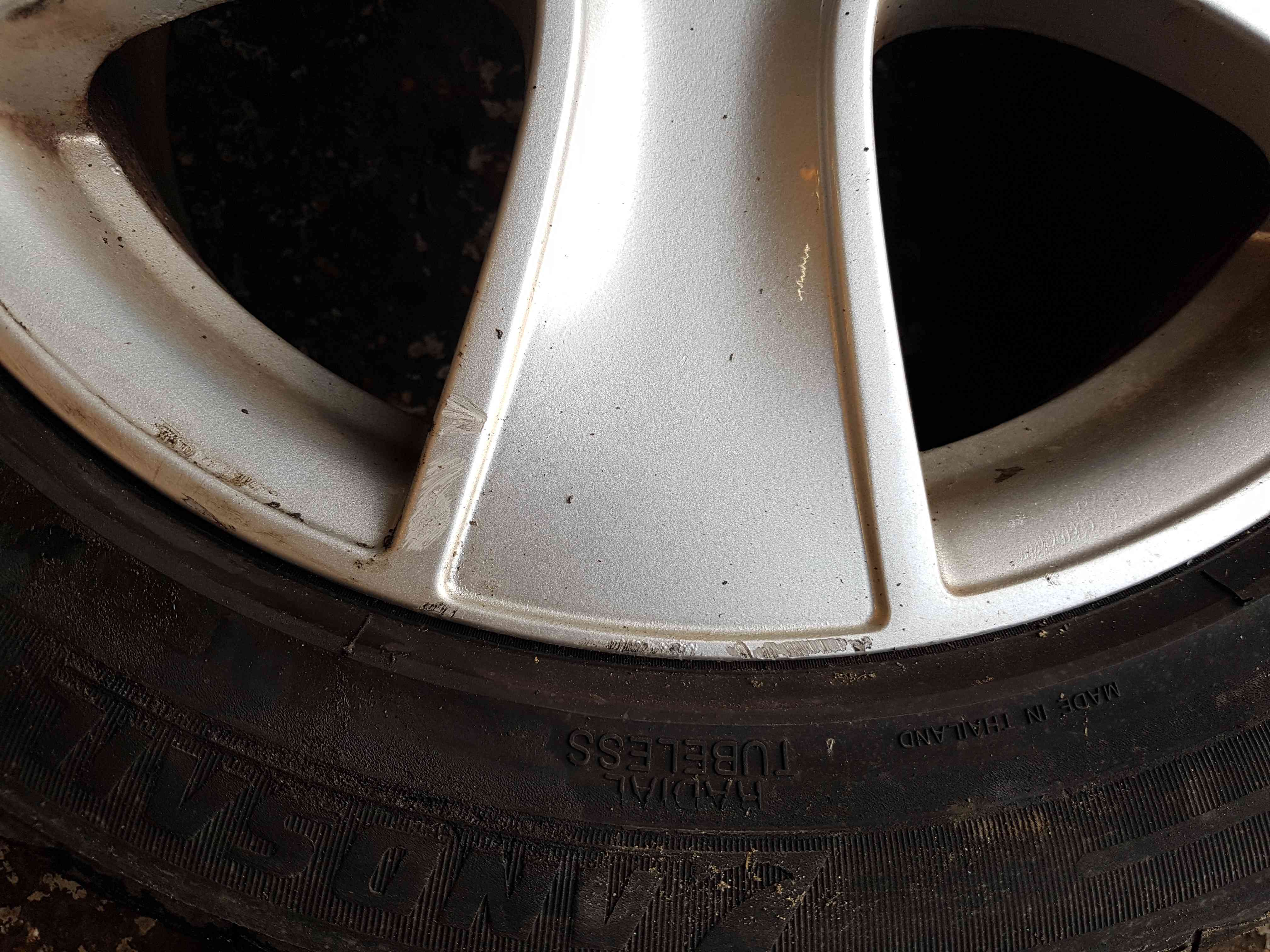 Thumb 5 Renault Clio MK4 2013-2019 Passion Alloy Wheel + Tyre 195 55 16 6Mm 3/5