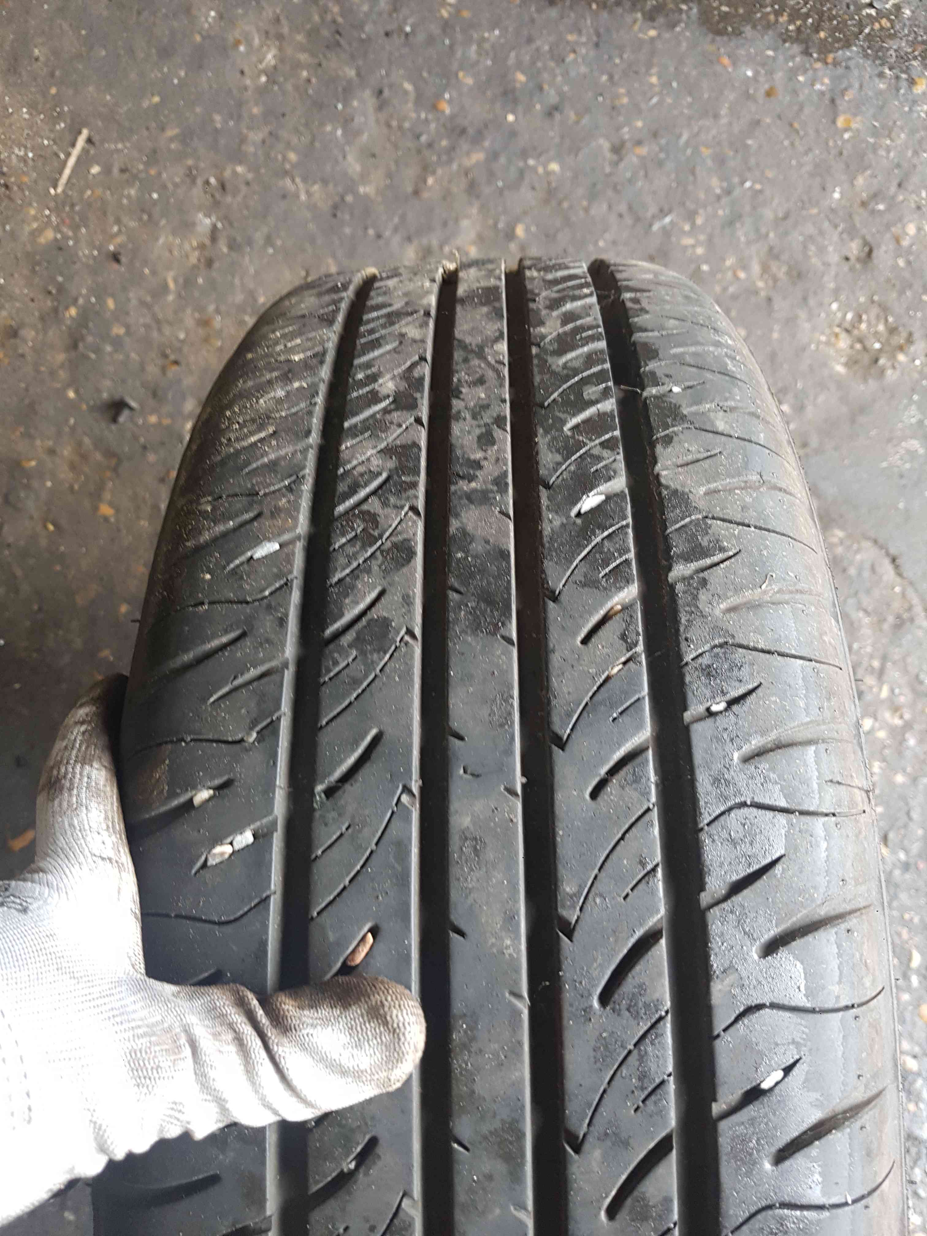 Thumb 9 Renault Clio MK4 2013-2019 Passion Alloy Wheel + Tyre 195 55 16 7Mm 3/5