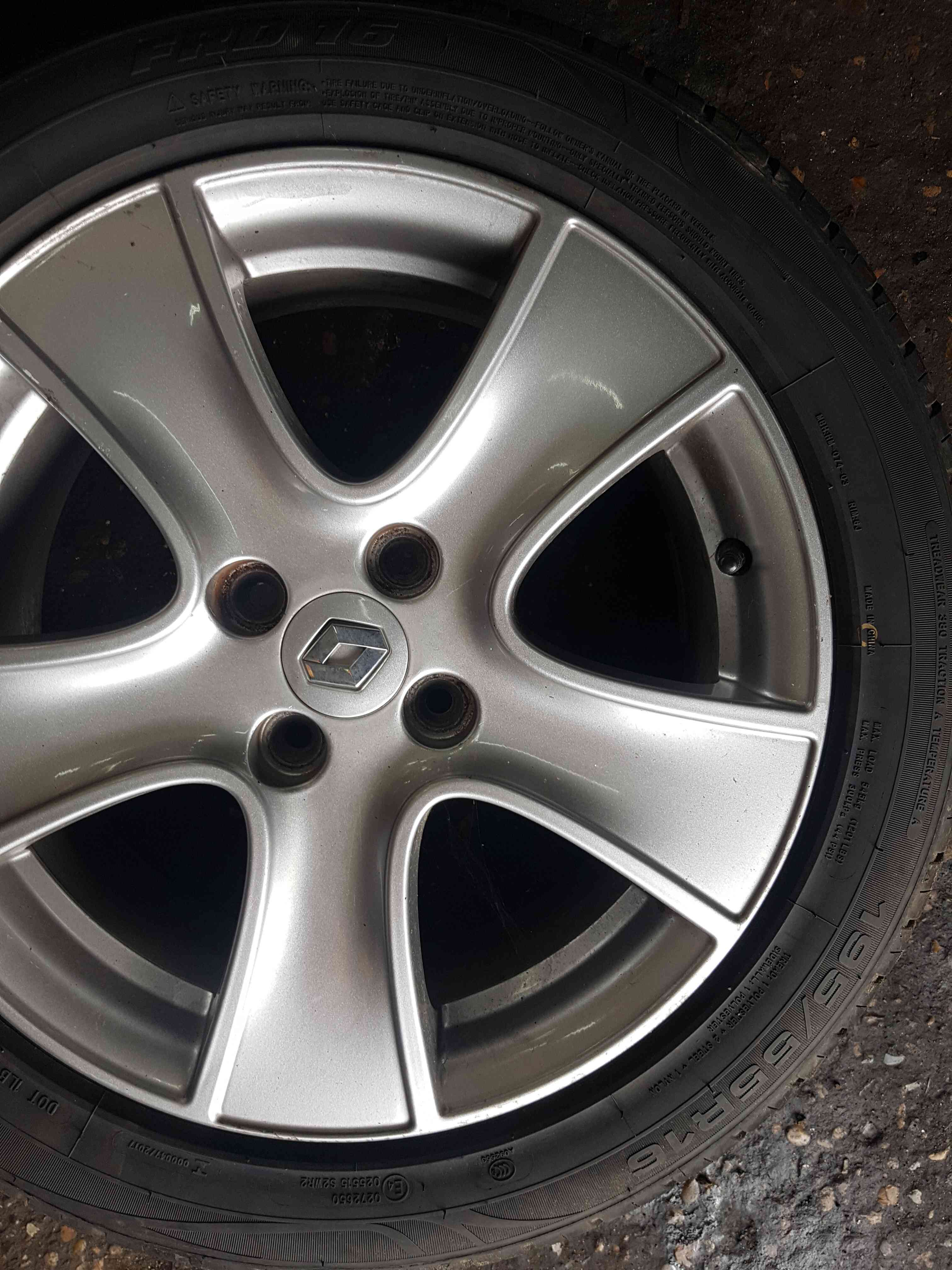 Thumb 5 Renault Clio MK4 2013-2019 Passion Alloy Wheel + Tyre 195 55 16 7Mm 3/5