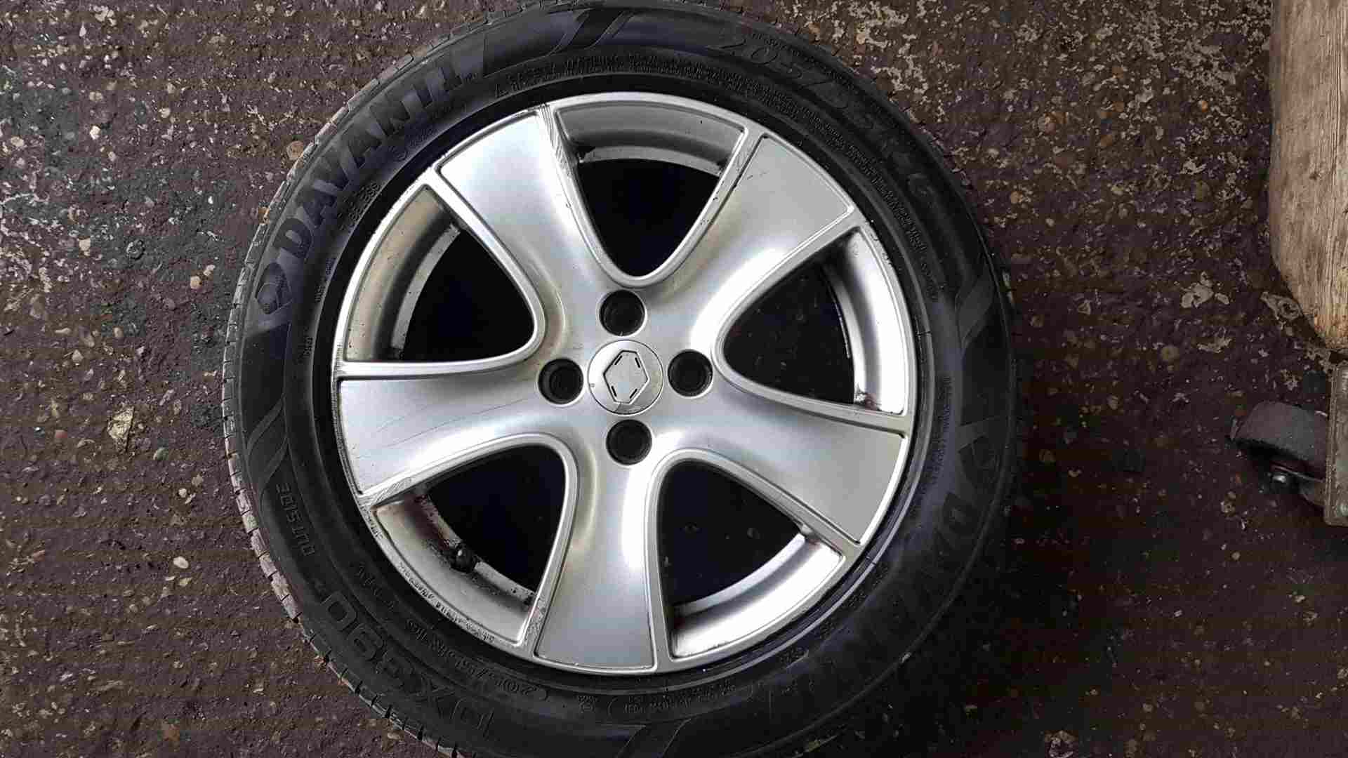 Thumb 2 Renault Clio MK4 2013-2019 Passion Alloy Wheel + Tyre 205 55 16 7Mm 4/5