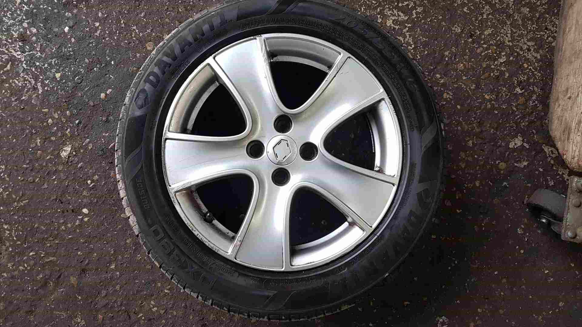Renault Clio MK4 2013-2019 Passion Alloy Wheel + Tyre 205 55 16 7Mm 4/5