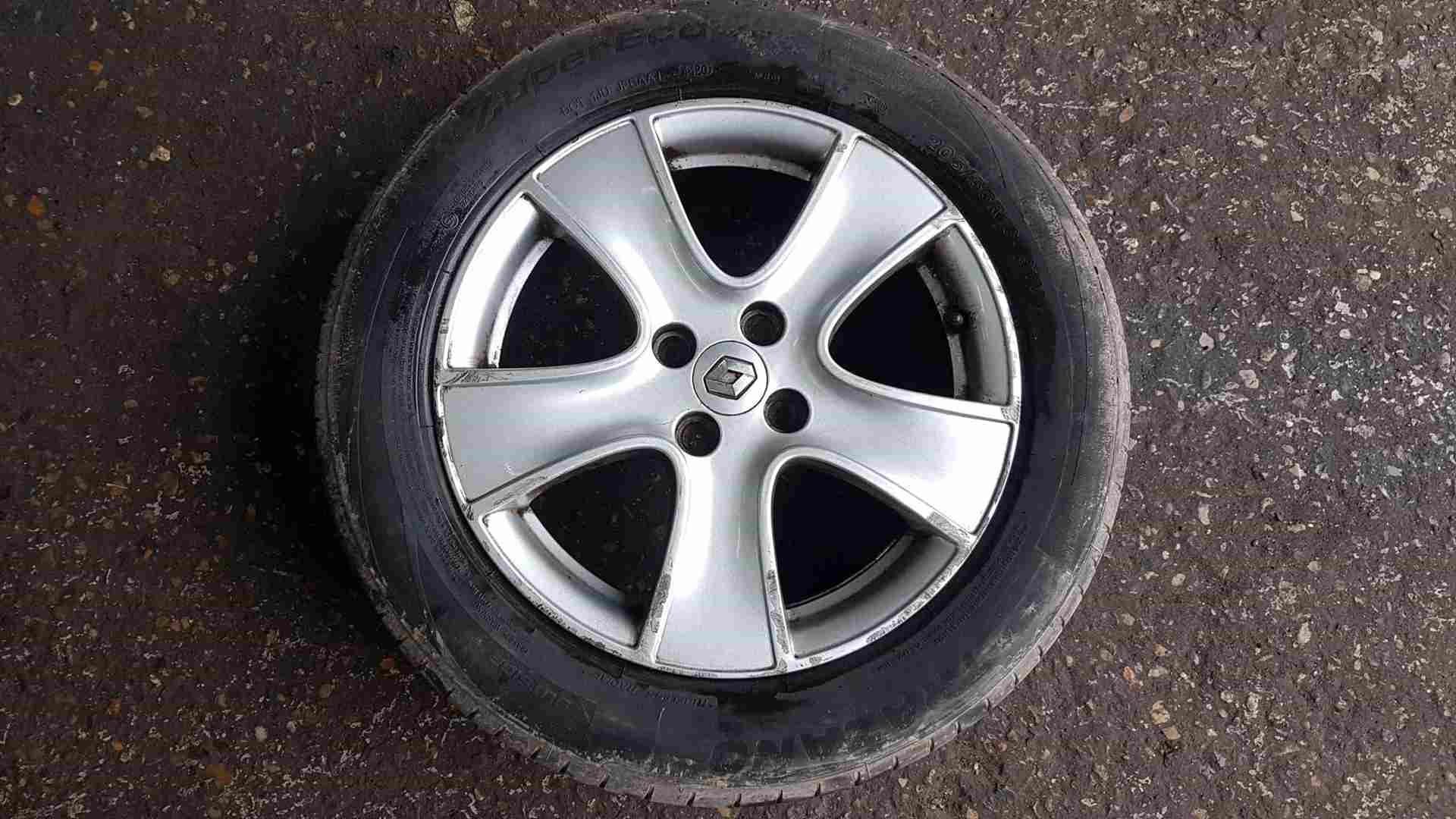 Renault Clio MK4 2013-2019 Passion Alloy Wheel + Tyre 205 55 16 6Mm 3/5