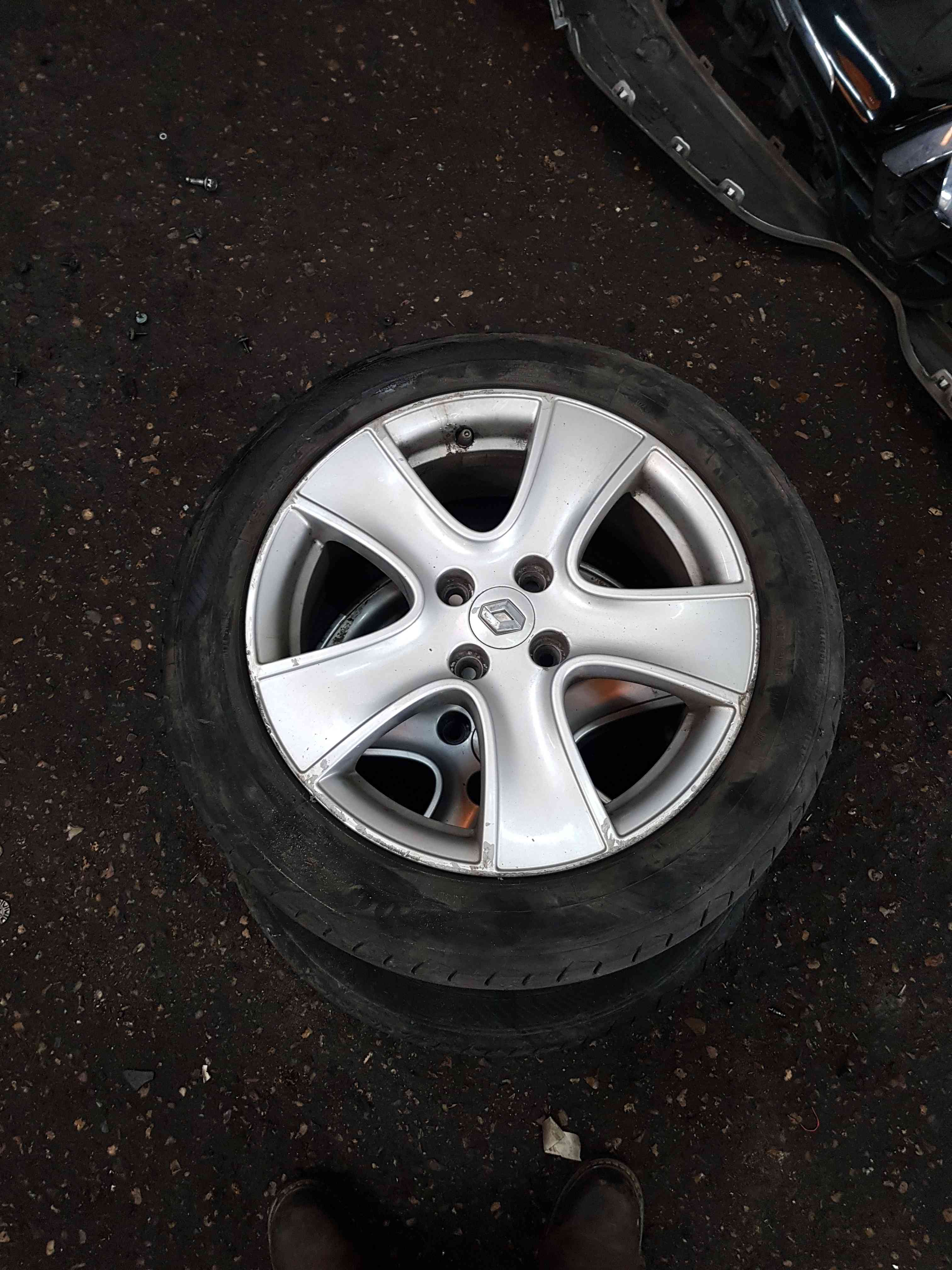 Thumb 2 Renault Clio MK4 2013-2019 Passion Alloy Wheel 16 inch 3/5 403006502R