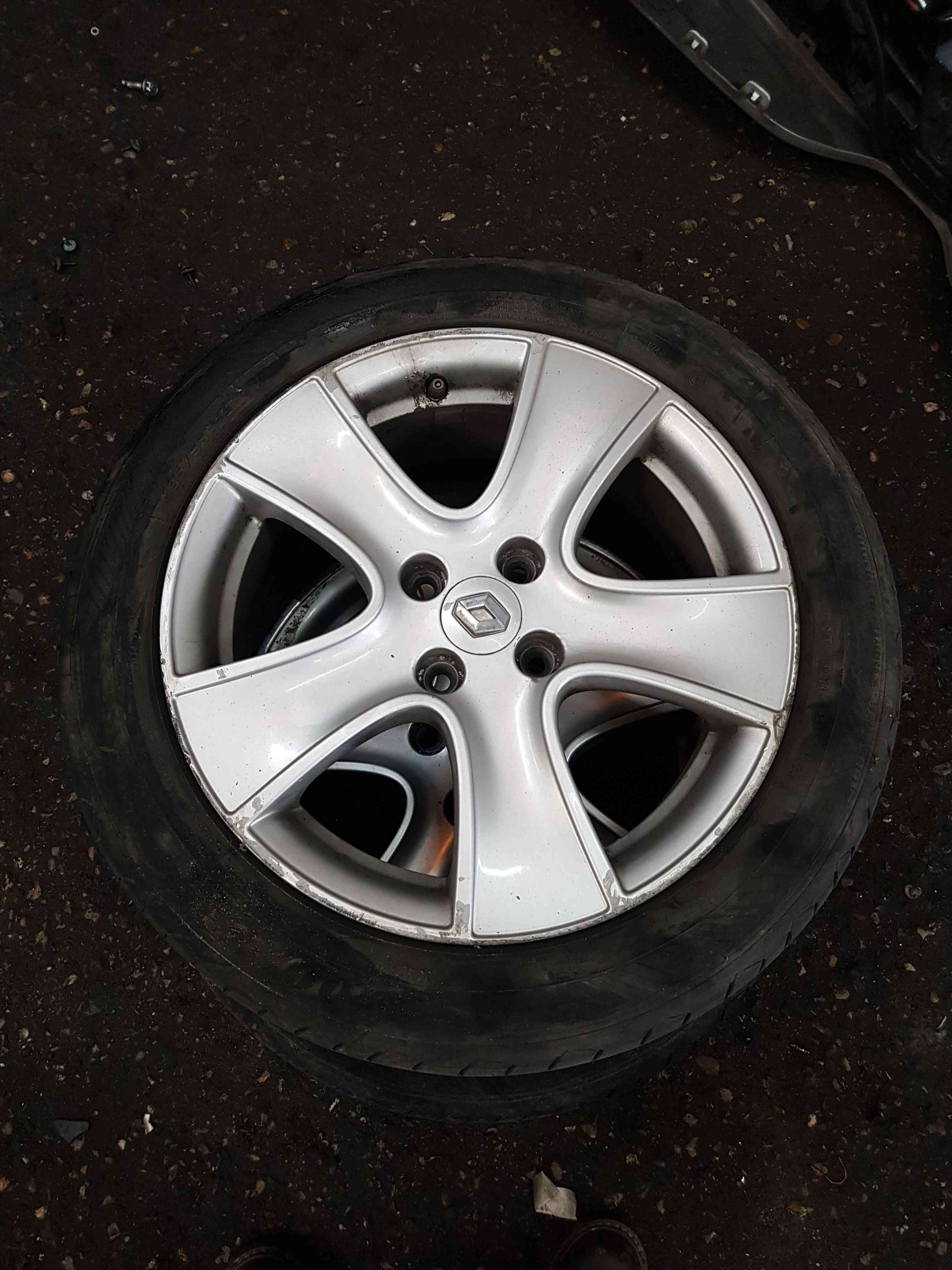 Thumb 4 Renault Clio MK4 2013-2019 Passion Alloy Wheel 16 inch 3/5 403006502R