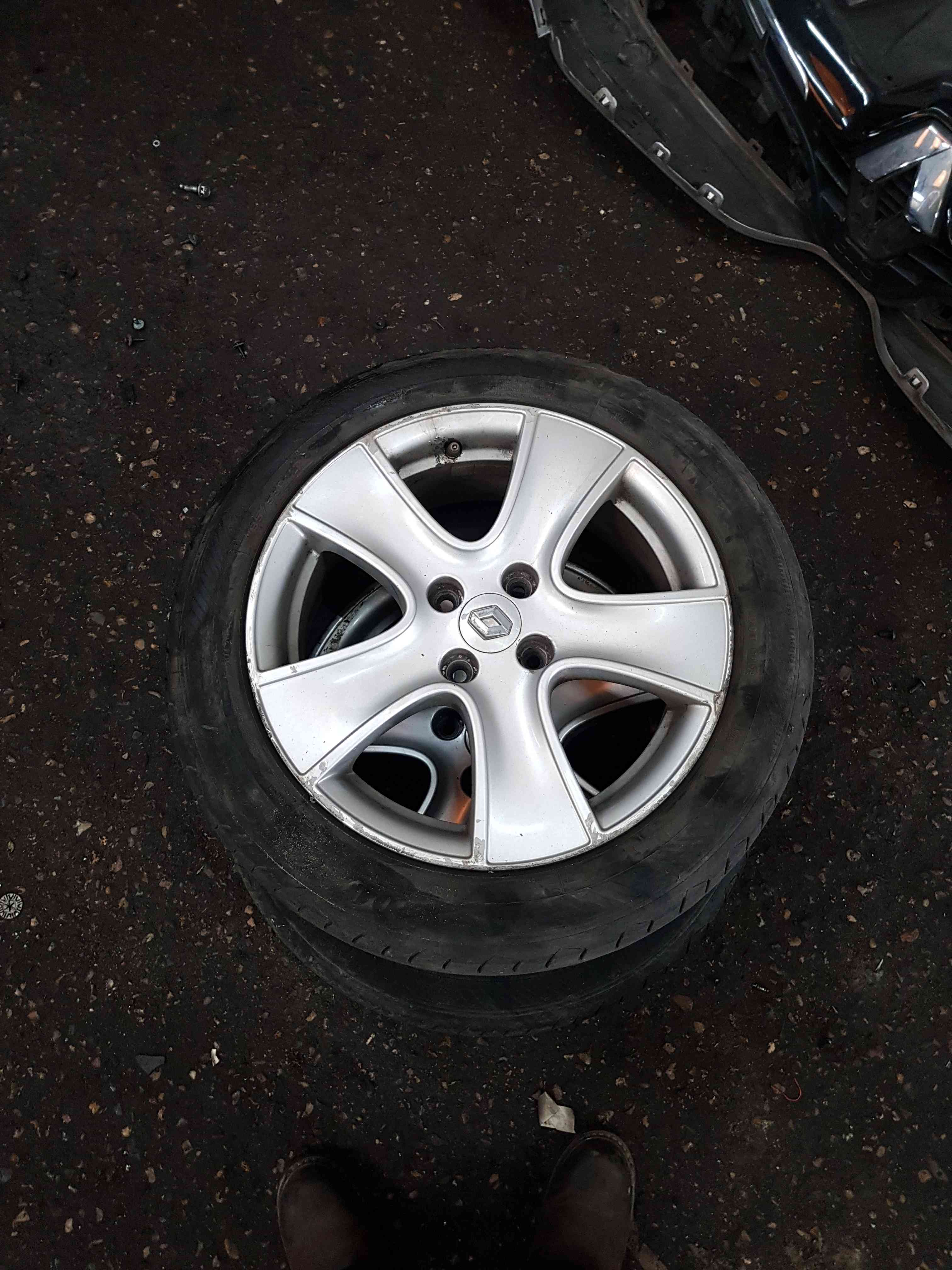 Thumb 5 Renault Clio MK4 2013-2019 Passion Alloy Wheel 16 inch 3/5 403006502R