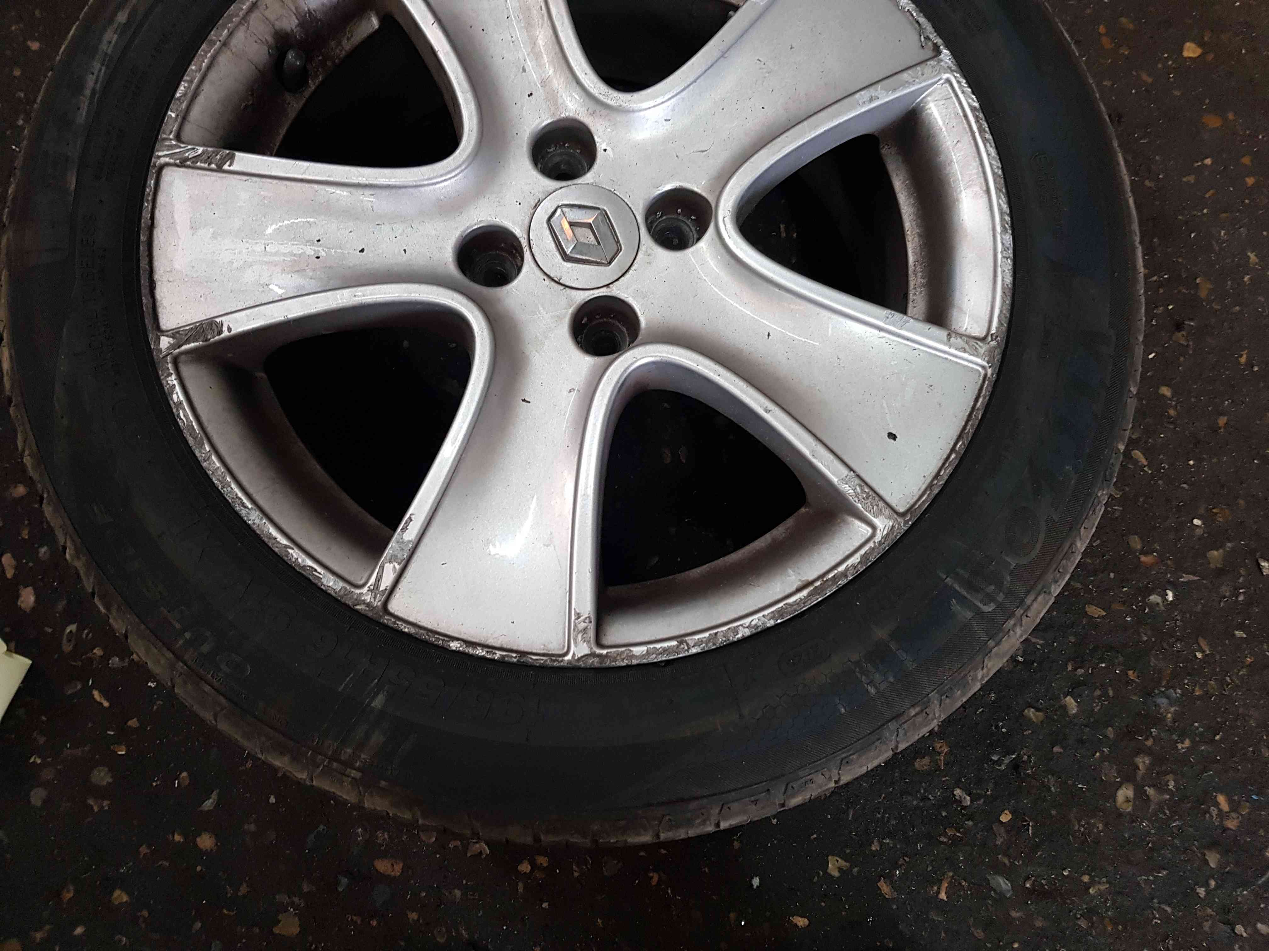 Thumb 4 Renault Clio MK4 2013-2019 Passion Alloy Wheel 16Inch 2/5 103006502R