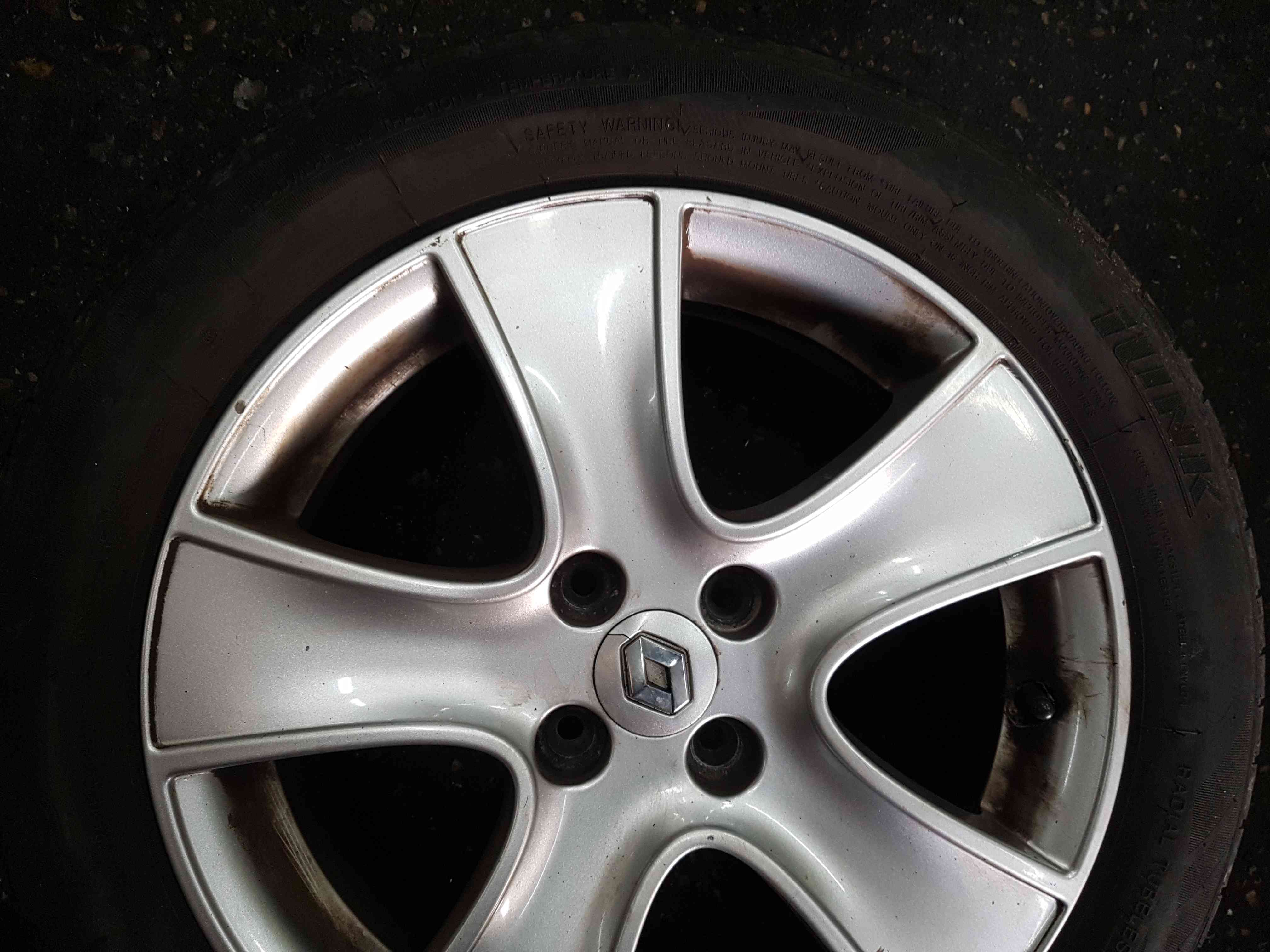 Thumb 3 Renault Clio MK4 2013-2019 Passion Alloy Wheel 16Inch 403006502R 4/5