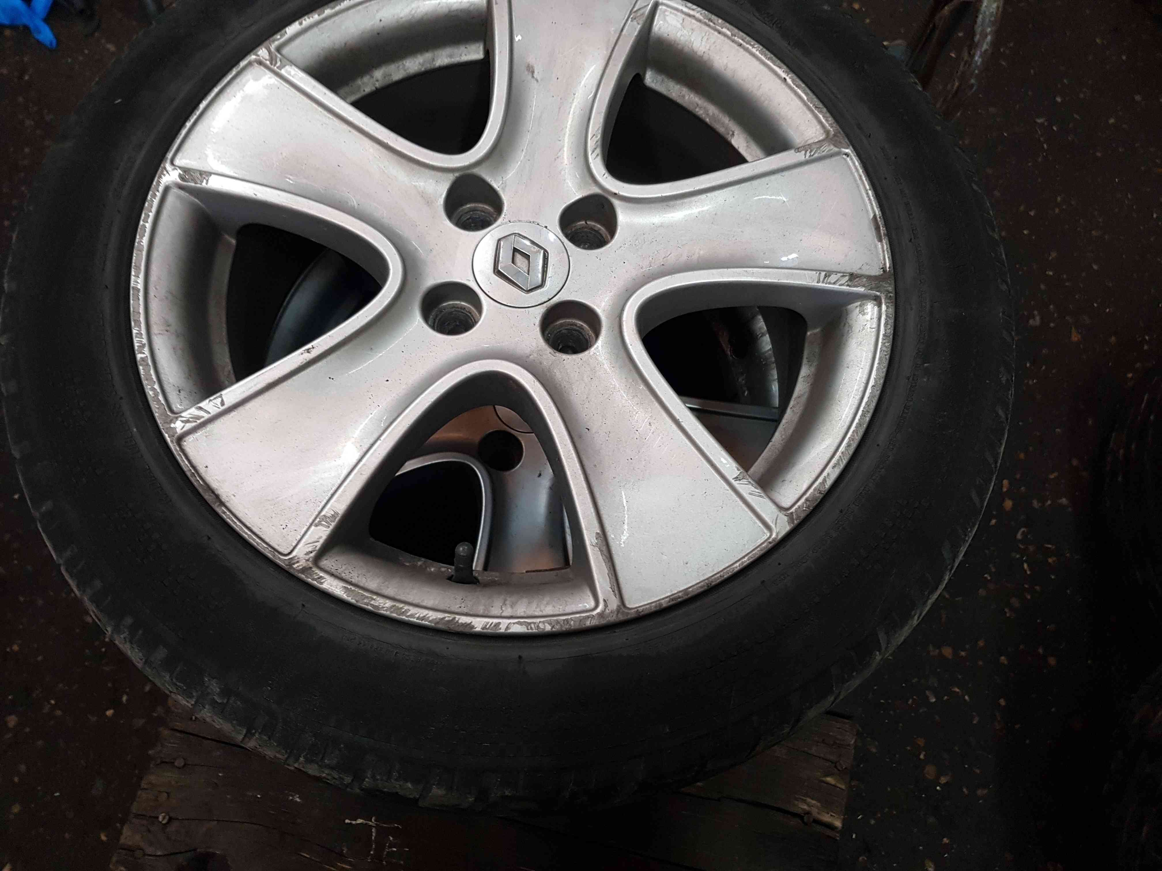 Thumb 4 Renault Clio MK4 2013-2019 Passion Alloy Wheel 16Inch 3/5 103006502R
