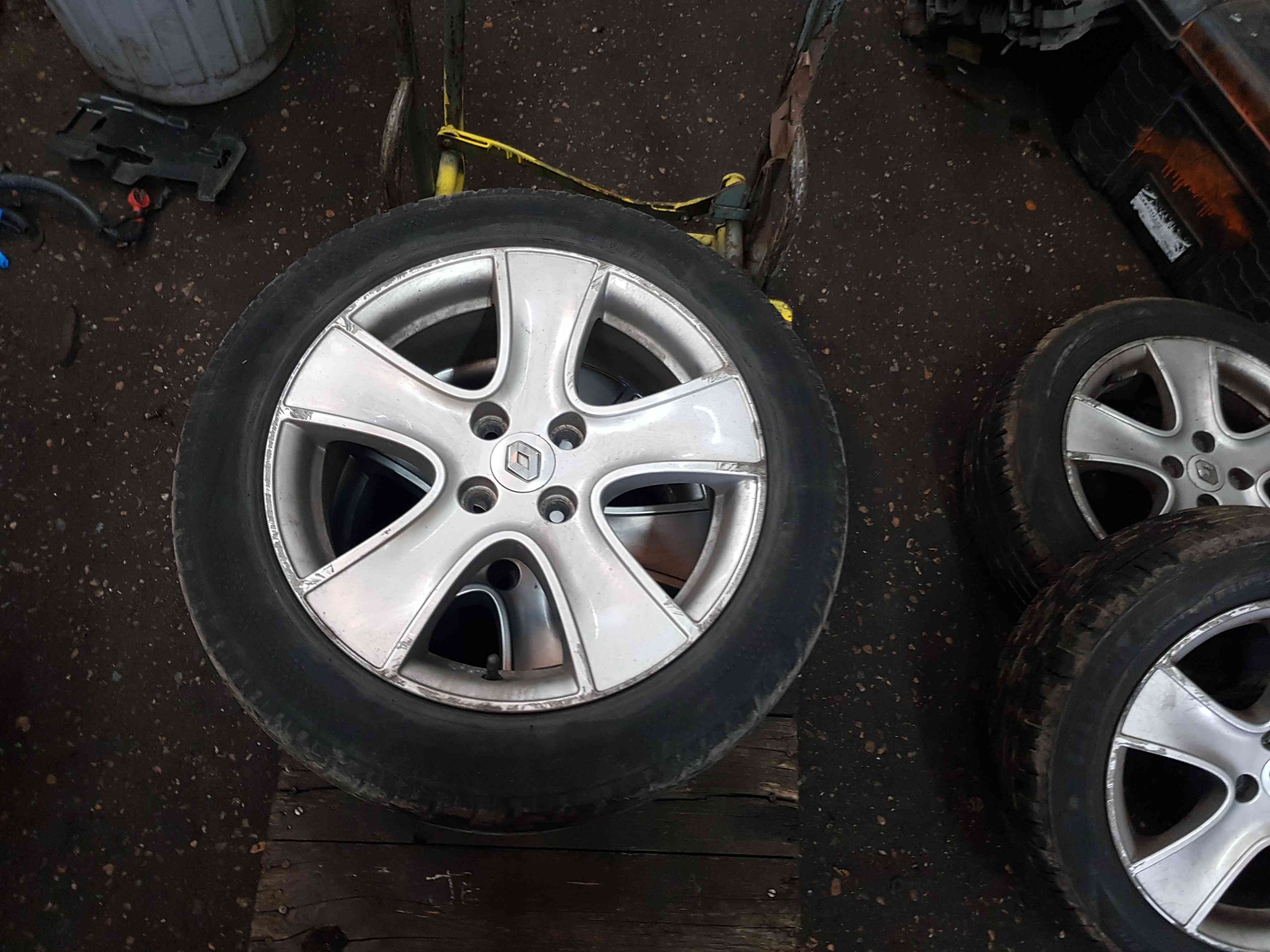 Thumb 7 Renault Clio MK4 2013-2019 Passion Alloy Wheel 16Inch 3/5 103006502R