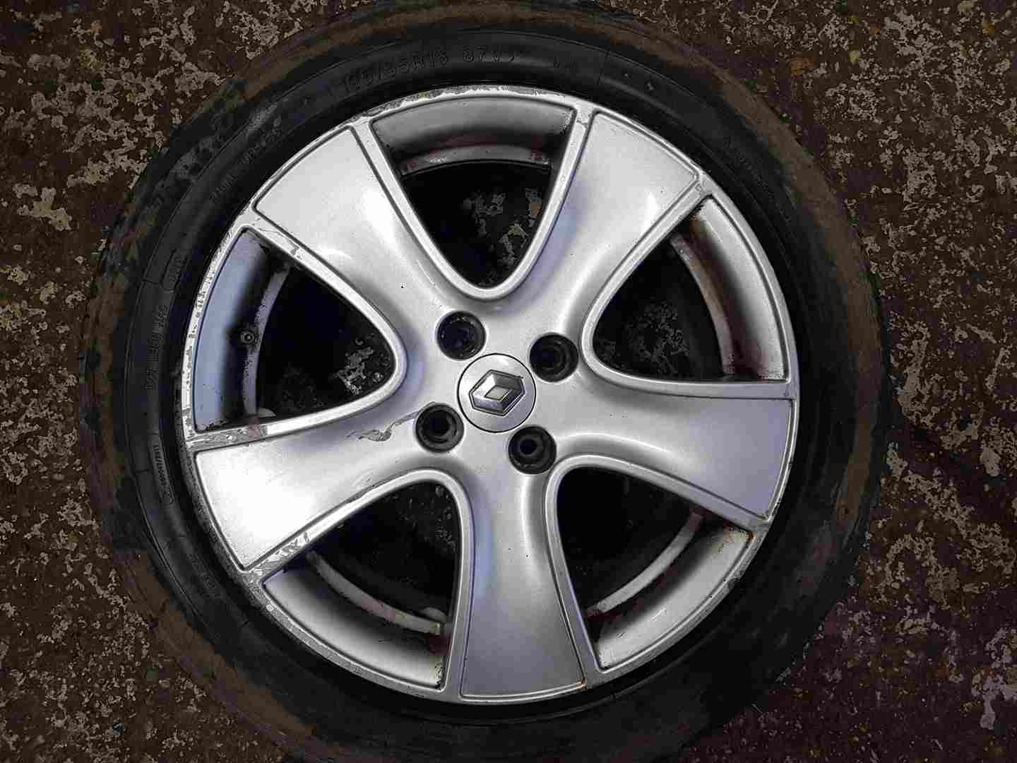 Thumb 3 Renault Clio MK4 2013-2019 Passion Alloy Wheel 3/5 16inch