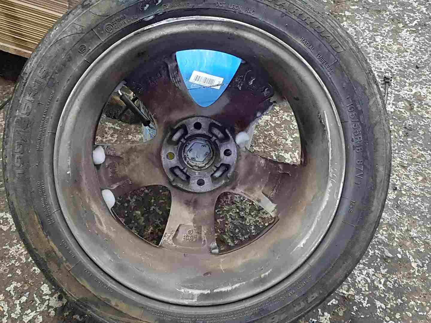 Thumb 4 Renault Clio MK4 2013-2019 Passion Alloy Wheel 3/5 16inch