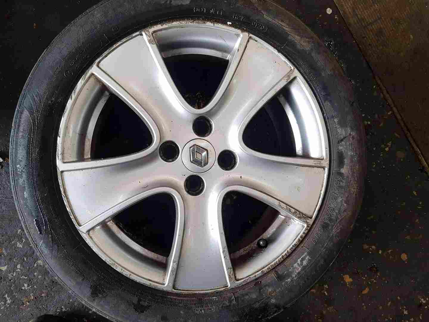 Thumb 7 Renault Clio MK4 2013-2019 Passion Alloy Wheel 16 inch 3/5