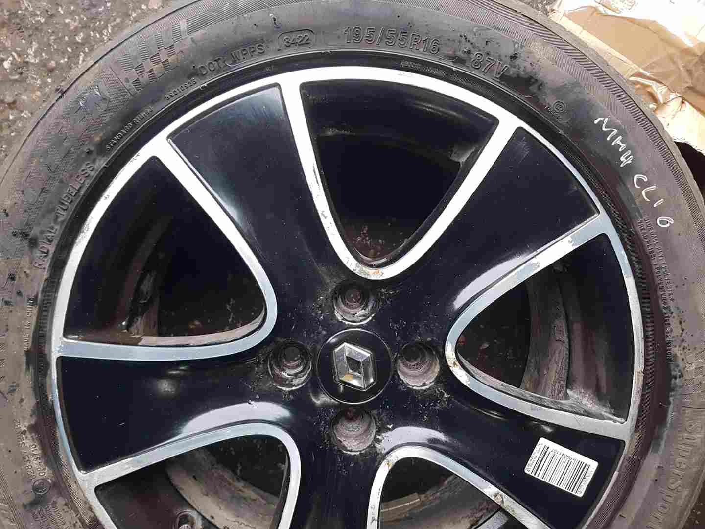 Thumb 4 Renault Clio MK4 2013-2019 Passion Alloy Wheel Chrome Black + Tyre 195 55 16 4Mm