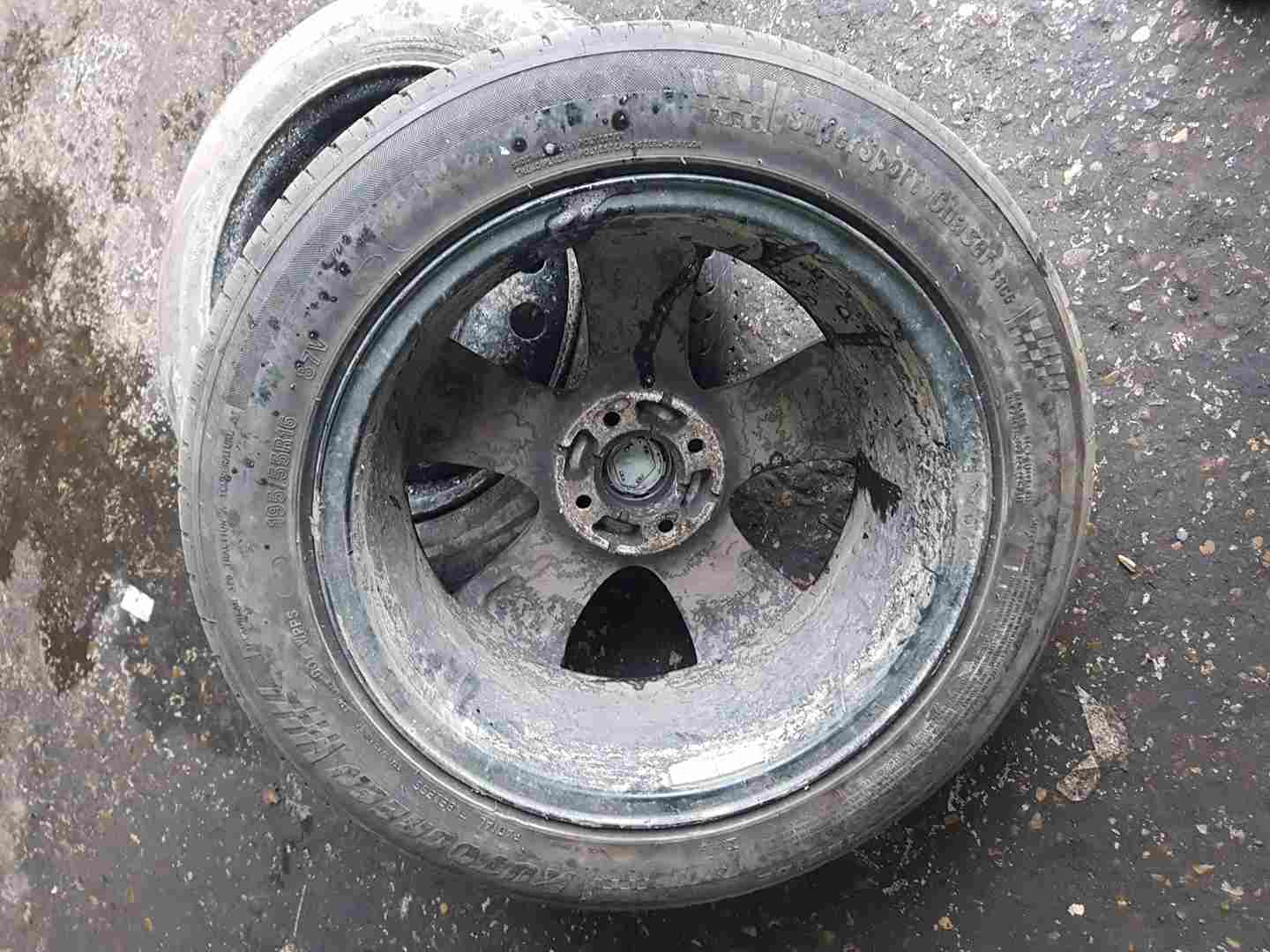 Thumb 5 Renault Clio MK4 2013-2019 Passion Alloy Wheel Chrome Black + Tyre 195 55 16 4Mm