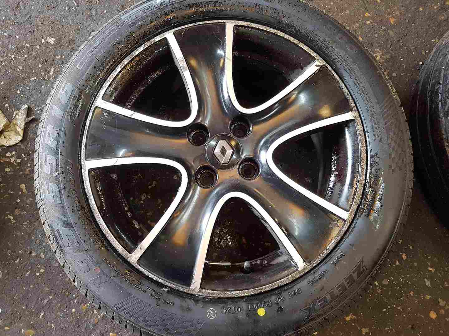 Thumb 2 Renault Clio MK4 2013-2019 Passion Alloy Wheel Chrome Black + Tyre 195 55 16 6Mm