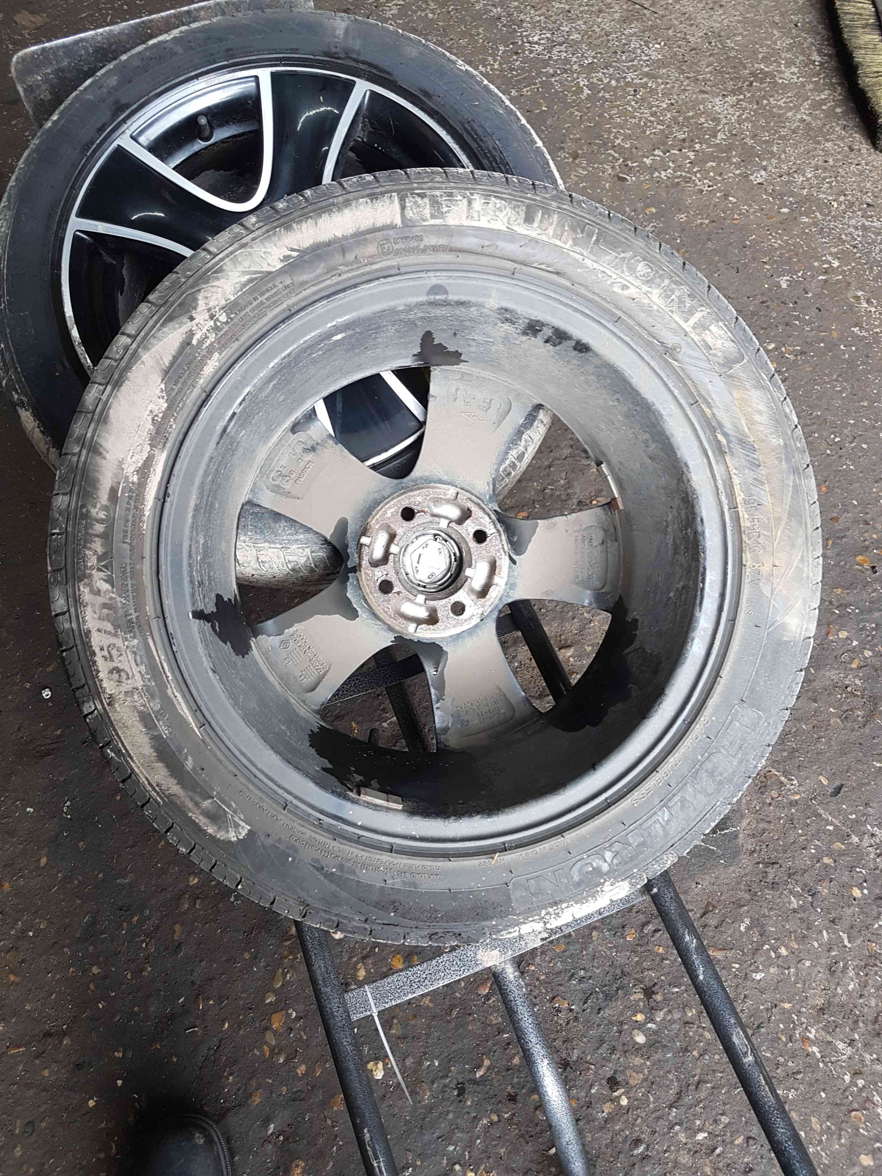Thumb 5 Renault Clio MK4 2013-2019 Passion Alloy Wheel Chrome Black + Tyre 195 55 16 6Mm